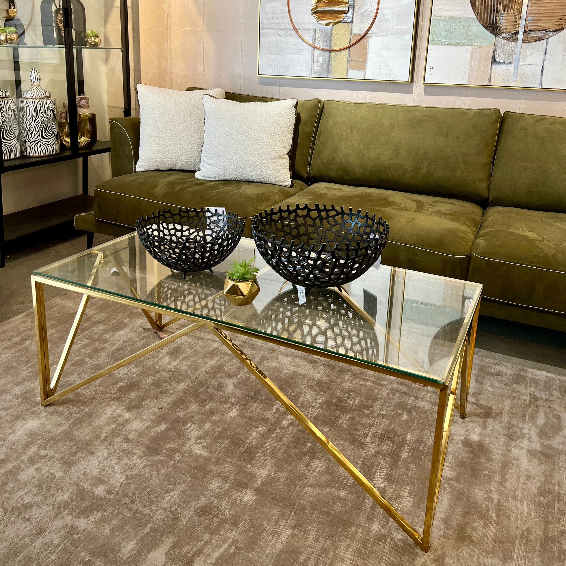 קערה ברזל תחרה עמוקה שחור קערה ברזל תחרה עמוקה שחור