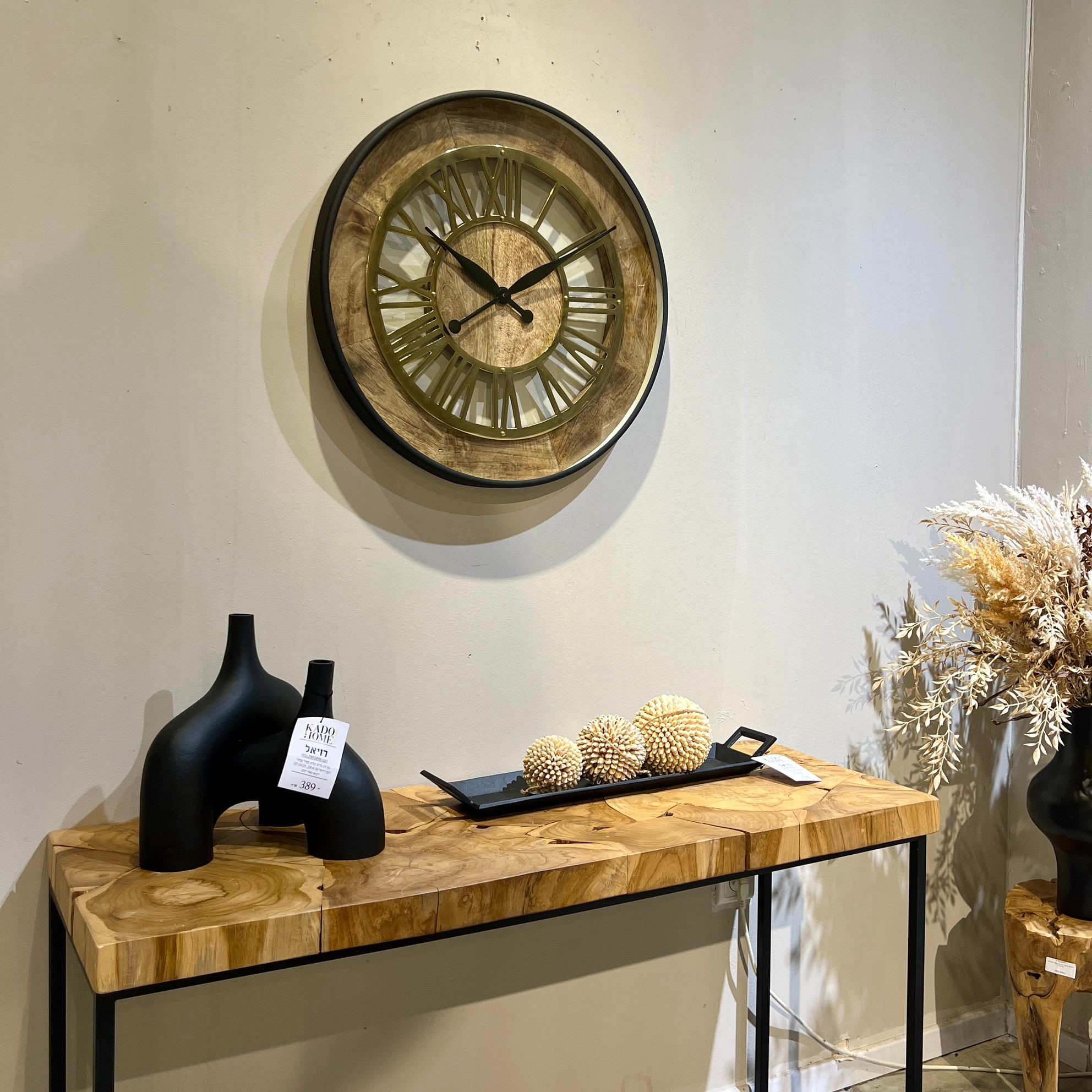 שעון קיר גדול מספרים רומיים חלול שעון קיר גדול מספרים רומיים חלול