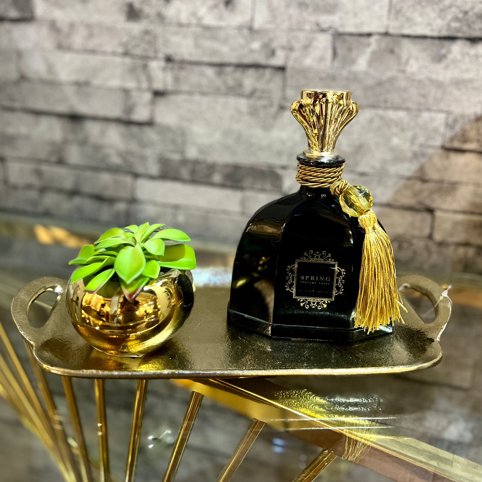 מפיץ ריח מצופה שחור סיקרט גרדן מפיץ ריח מצופה שחור סיקרט גרדן