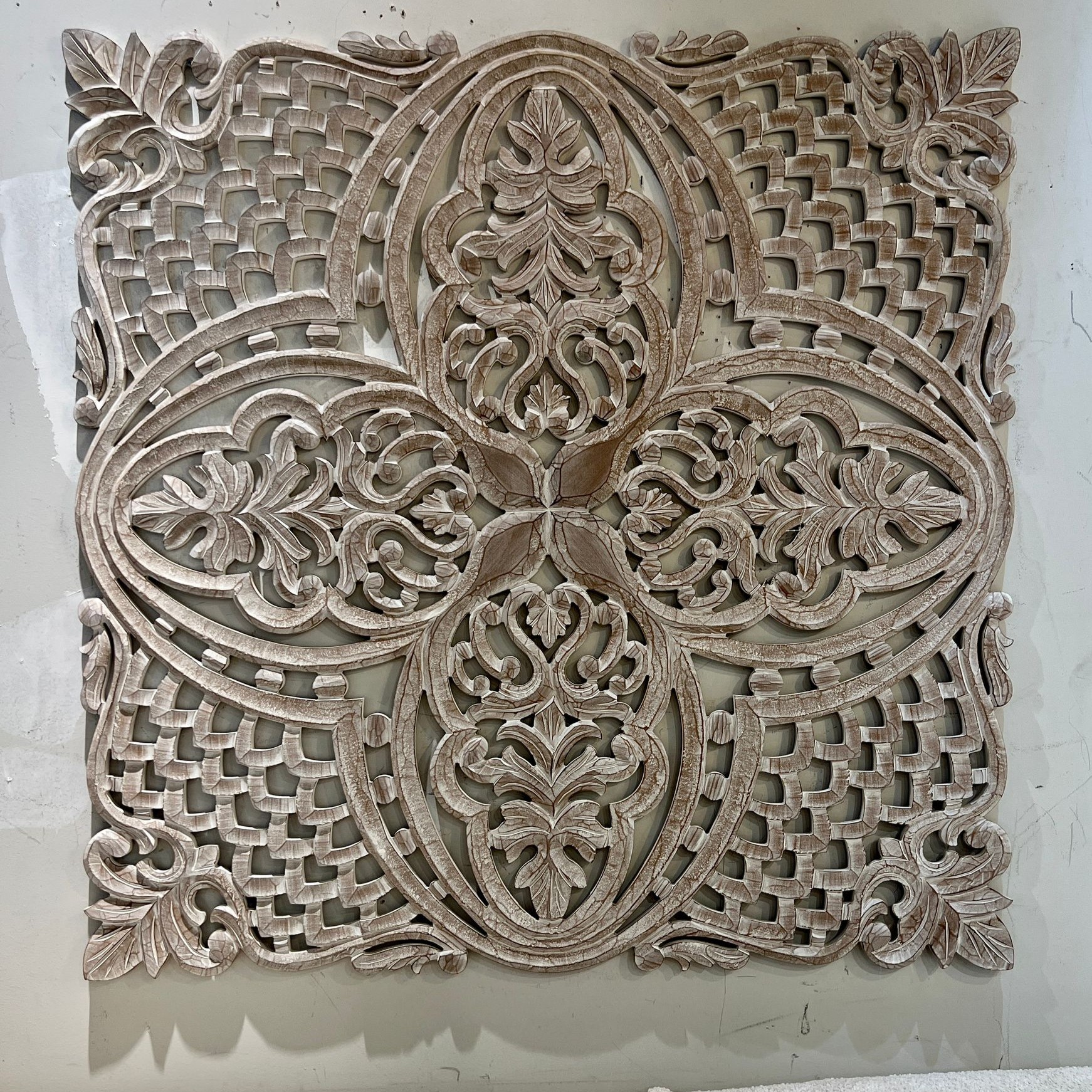 משרביה קיר עץ לבן דגם וינטג' ללא מסגרת דגם שירוג