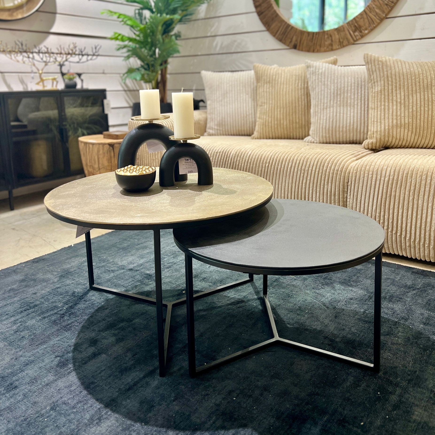 סט שולחנות סלון עגולים מרצדס מתכת זהב ושחור סט שולחנות סלון עגולים מרצדס מתכת זהב ושחור