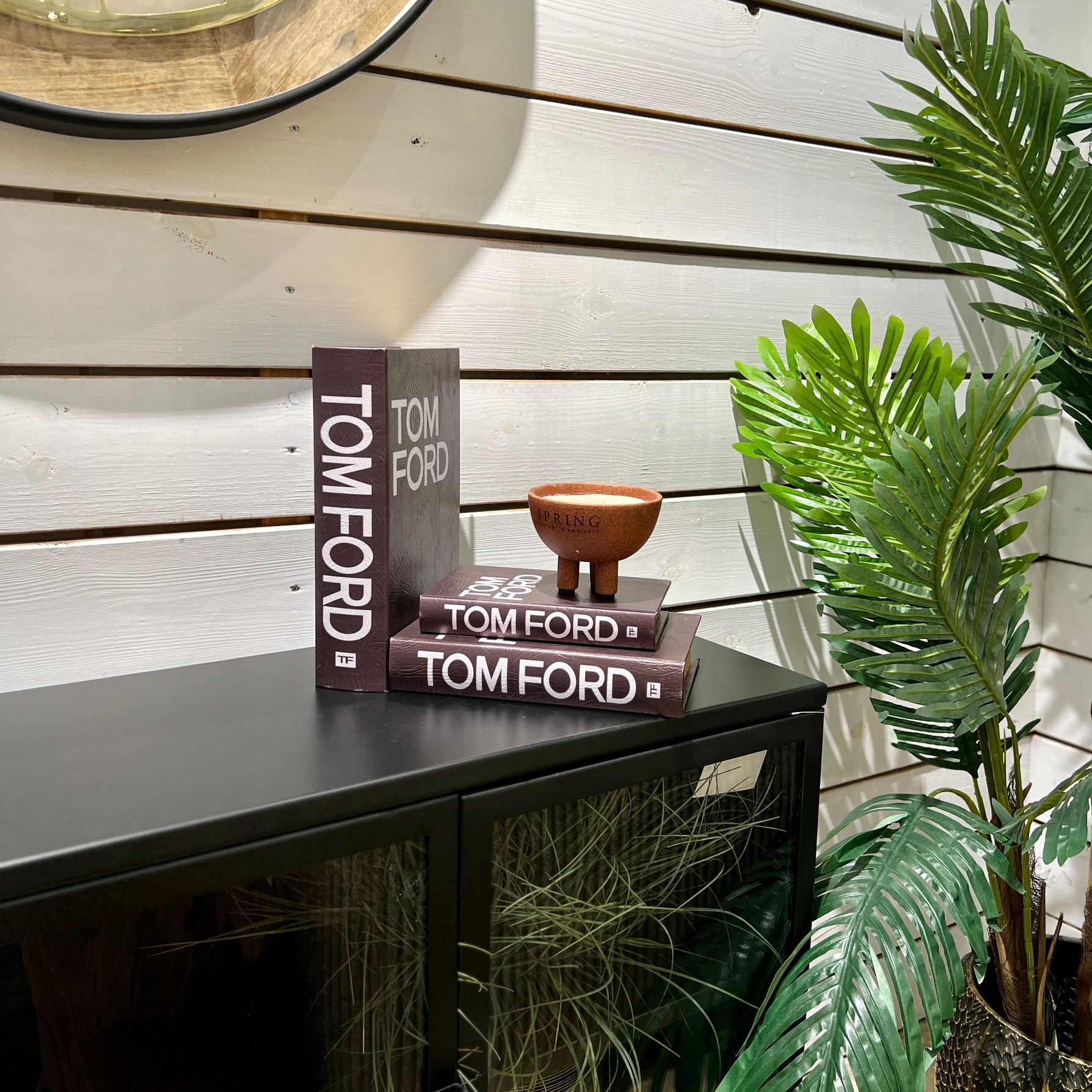 ספר שחור טום