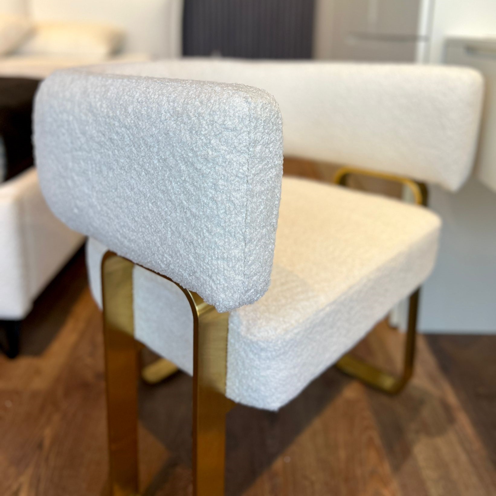 כורסא דגם לובי ויויאן photo number 5 כורסא דגם ויויאן