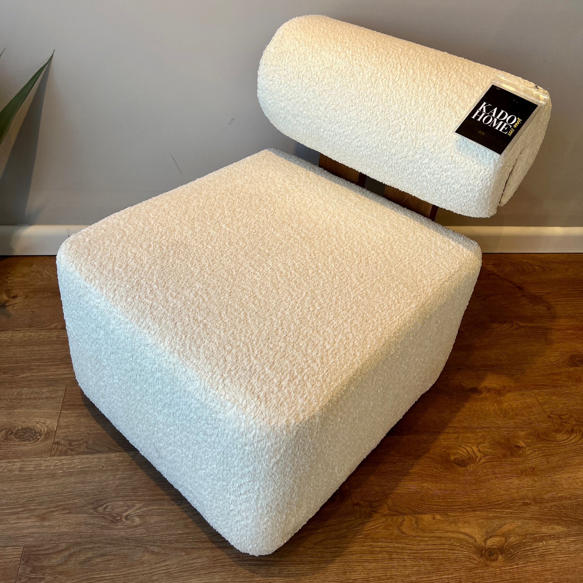 כורסא נורדית דגם B3000