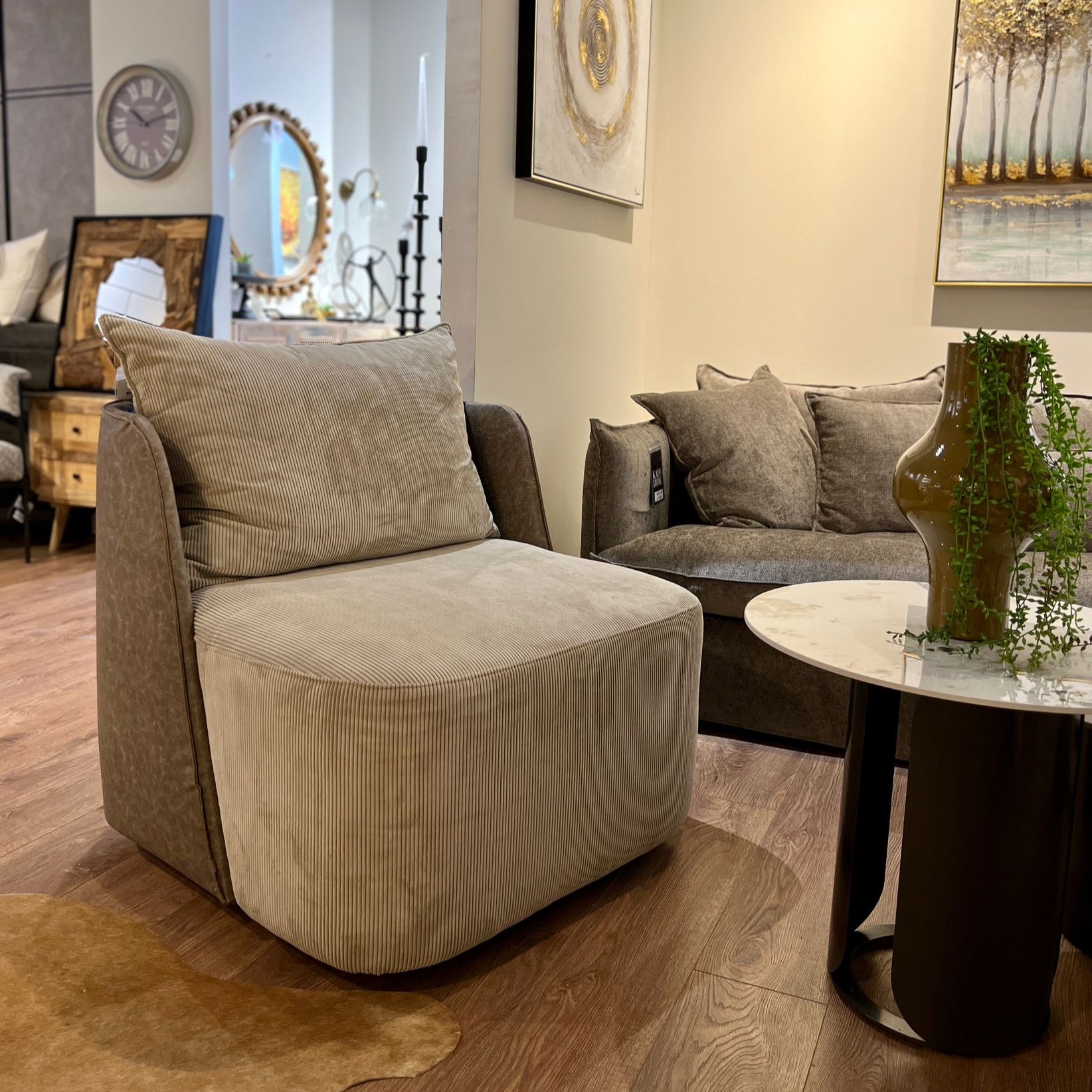 כורסא מודרנית דגם מסי