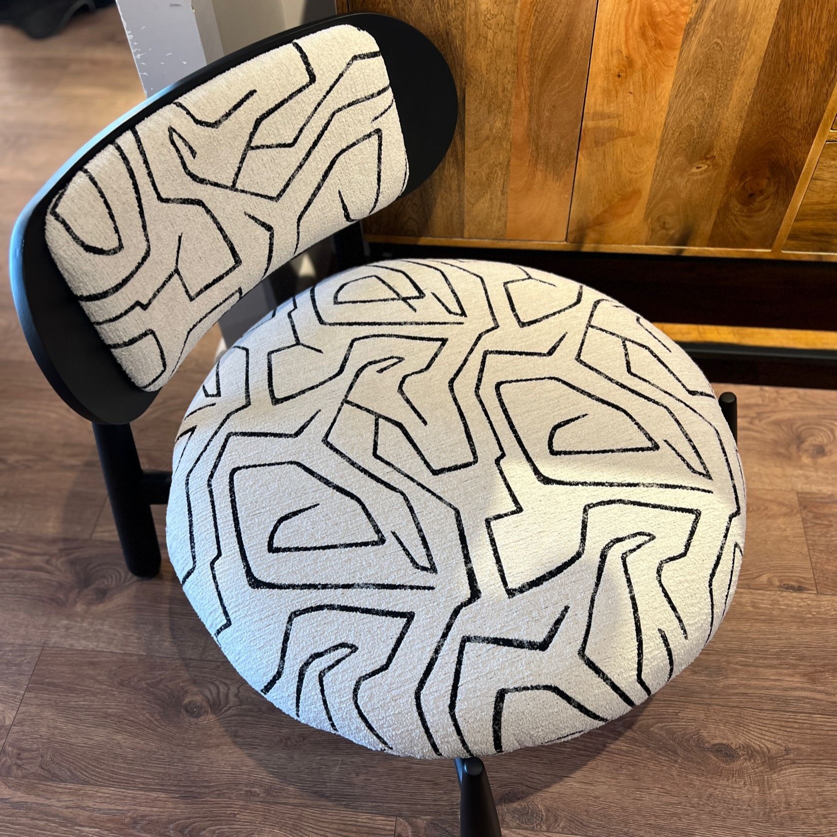 כורסא מעוצבת דגם סטון