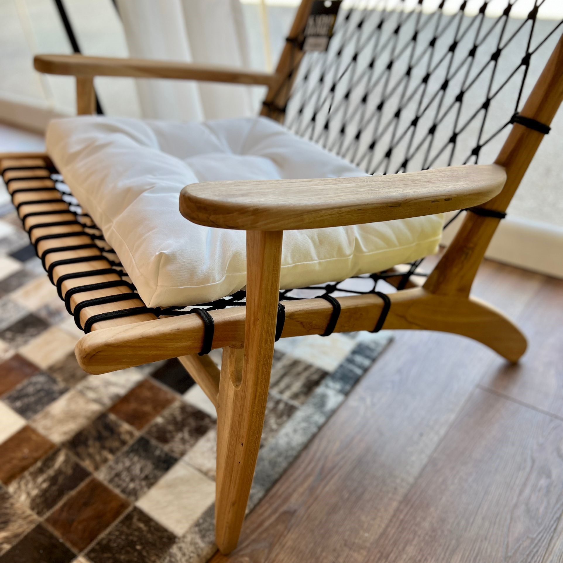 כורסא בוהו שיק טיק האטטון חבל שחורה כורסא בוהו שיק טיק האטטון חבל שחורה