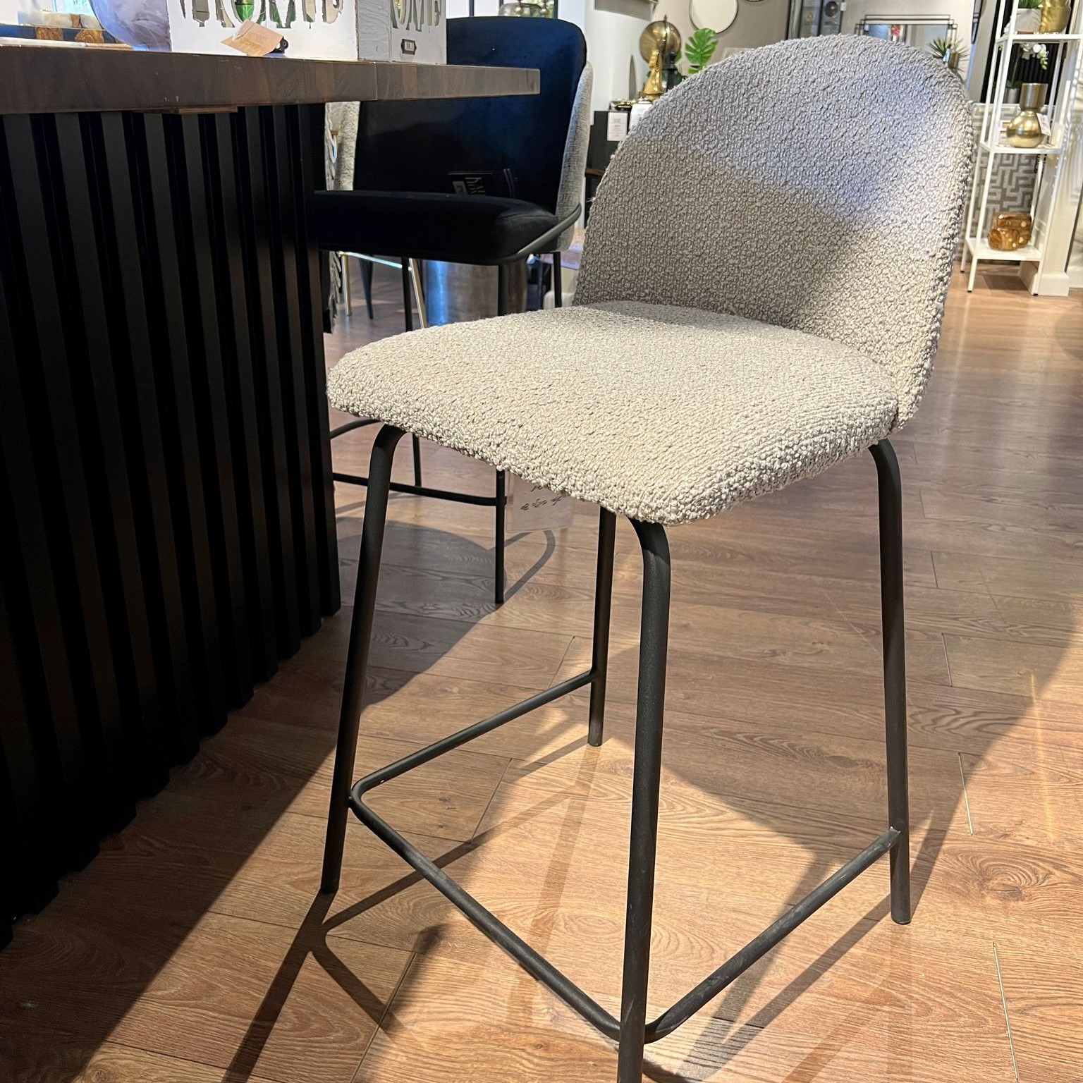 כיסא בר דגם קאת כיסא בר דגם קאת