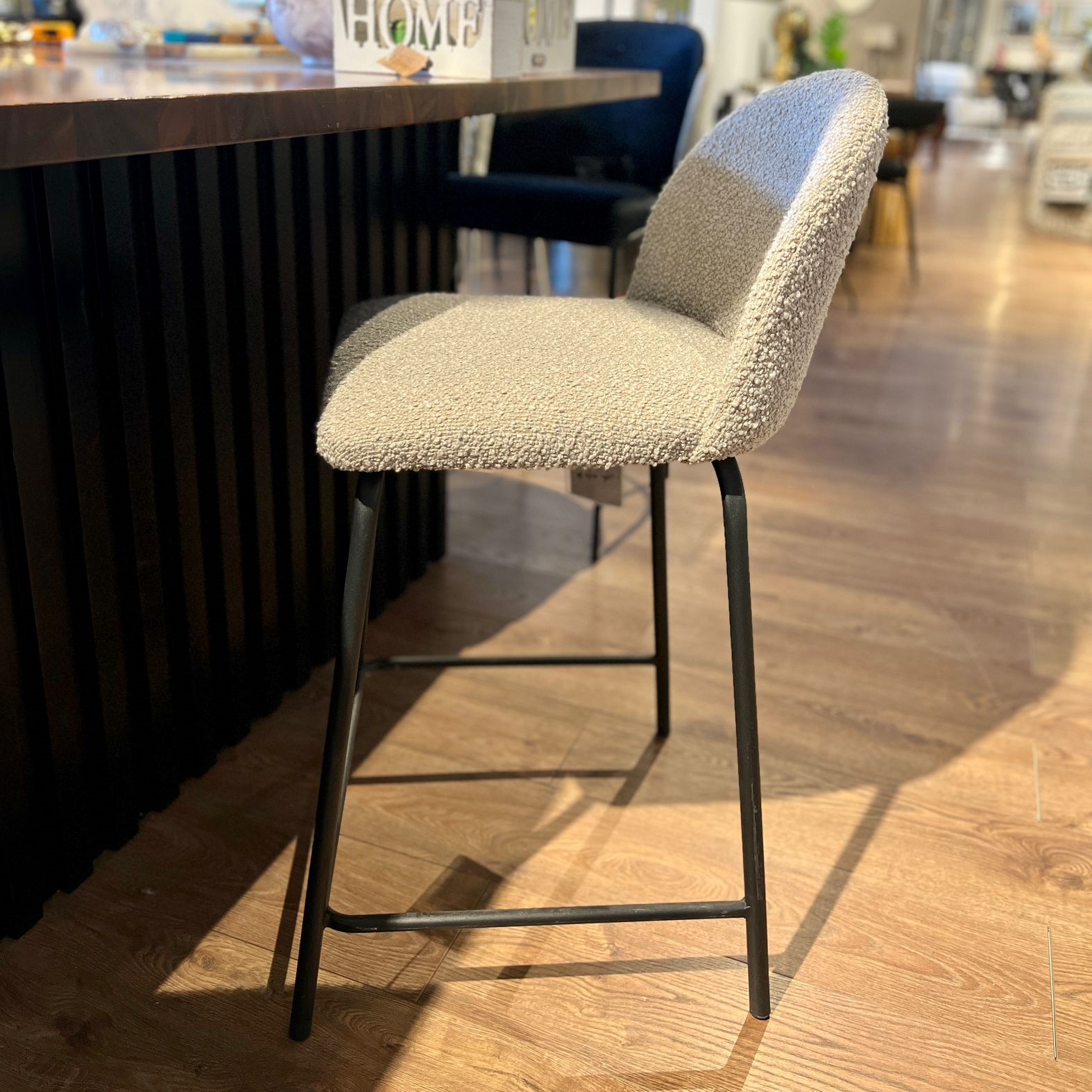 כיסא בר דגם קאת כיסא בר דגם קאת