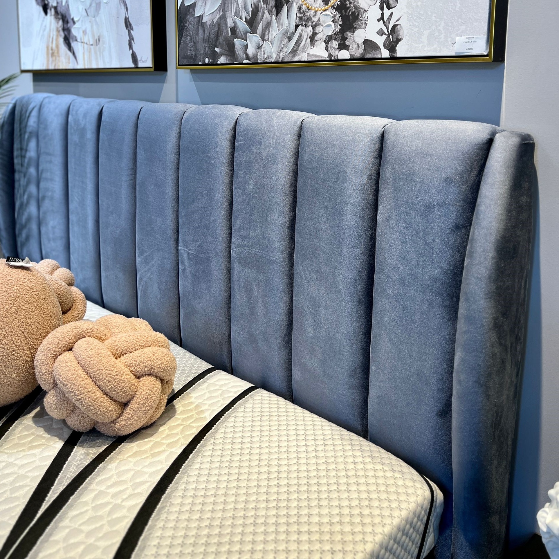 מיטה דגם מונקו בצבע שמנת - במבצע!