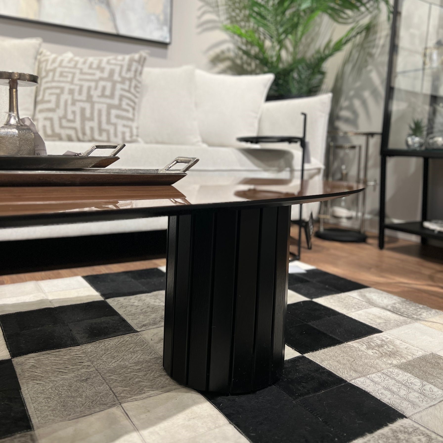 שולחן דגם מנור שולחן דגם מנור