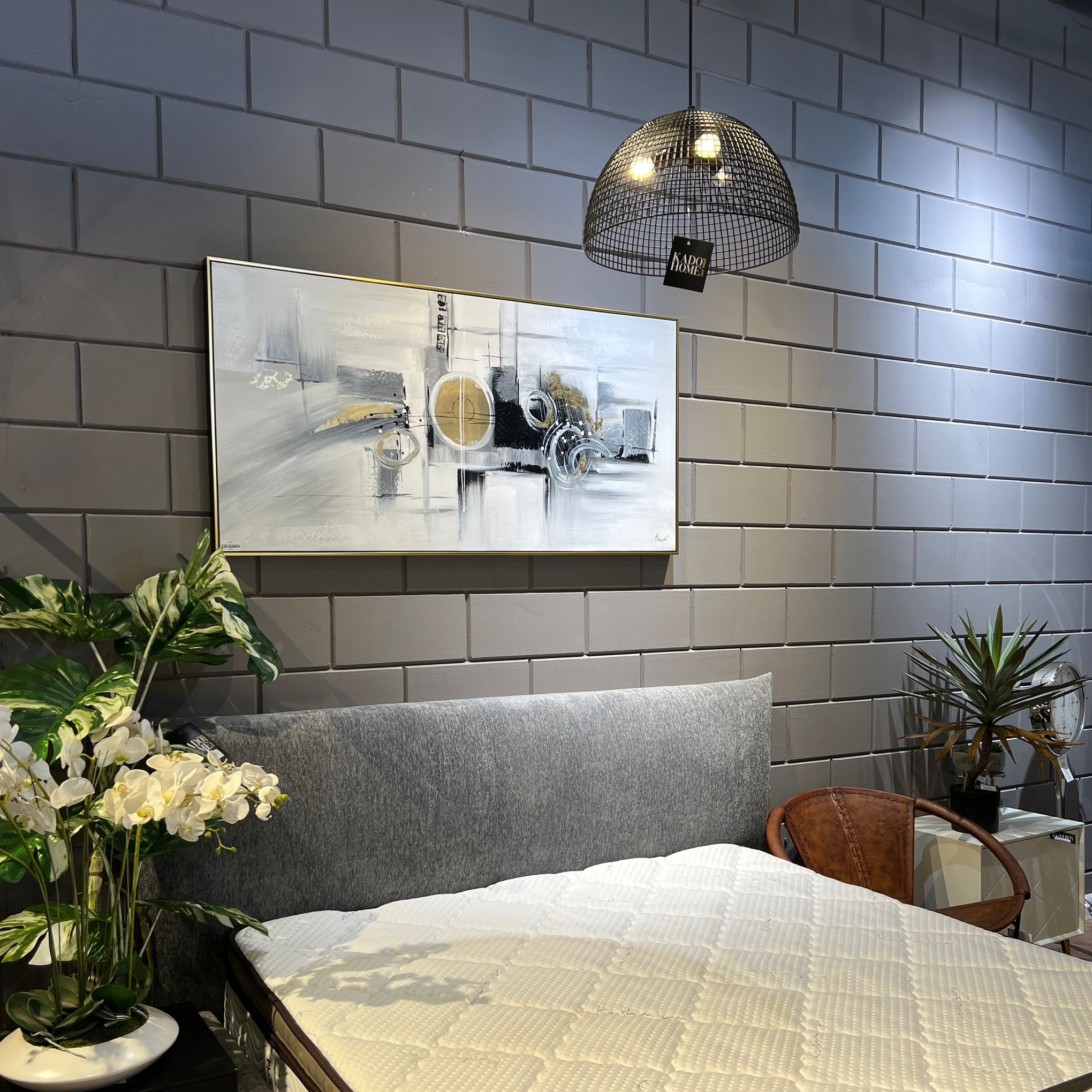 תמונה אנאל עבודת יד עיגול מרכזי זהב ומסגרת 70/140