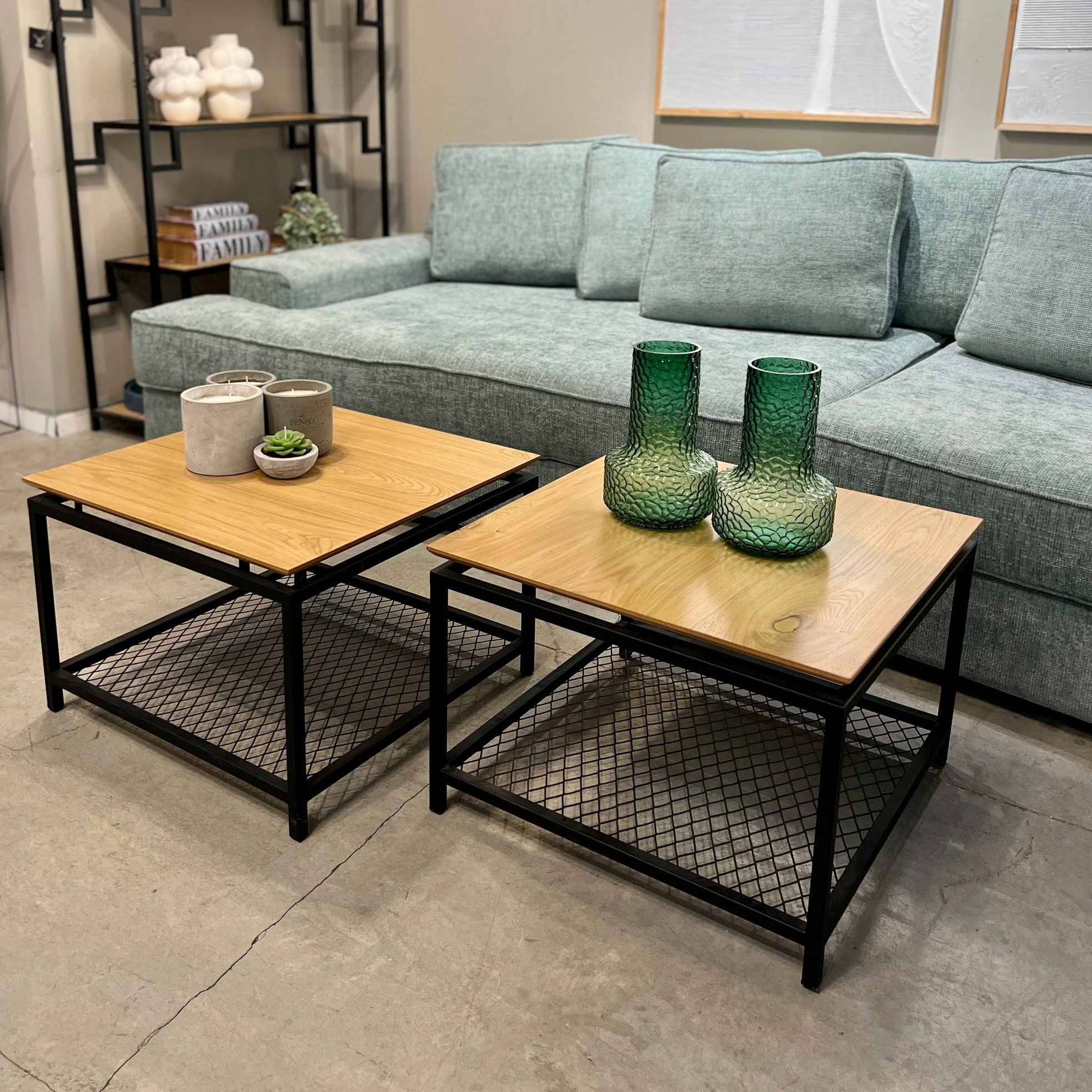 כד זכוכית ריקועים ירוק כהה בינוני דגם איקו כד זכוכית ריקועים ירוק כהה בינוני דגם איקו