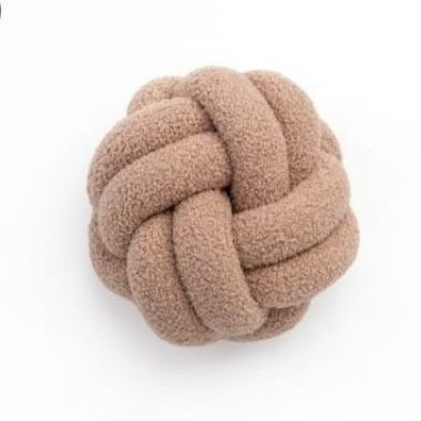 כרית טדי כדור קלוע כרית טדי כדור קלוע