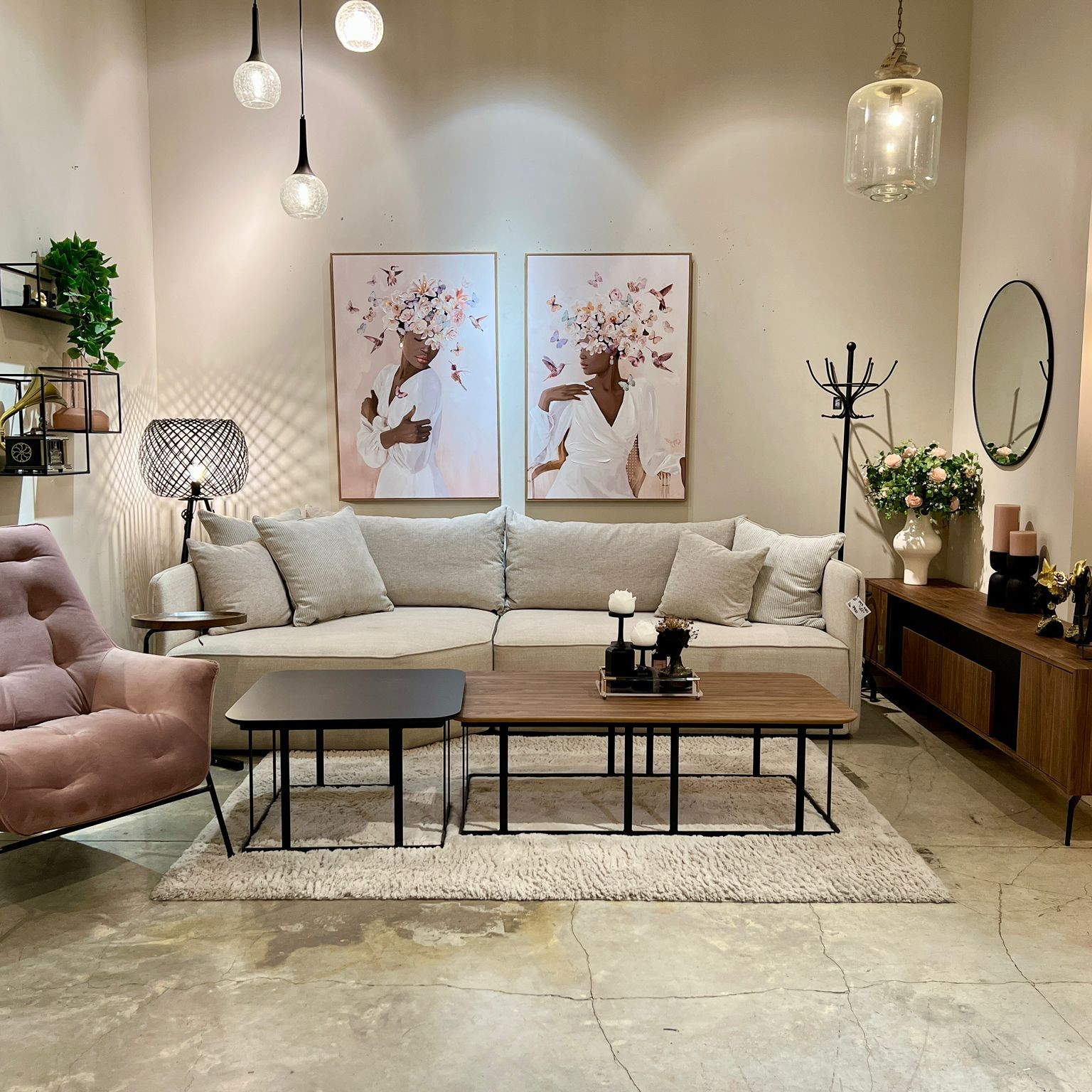 סט שולחנות דגם קואלה סט שולחנות דגם קואלה