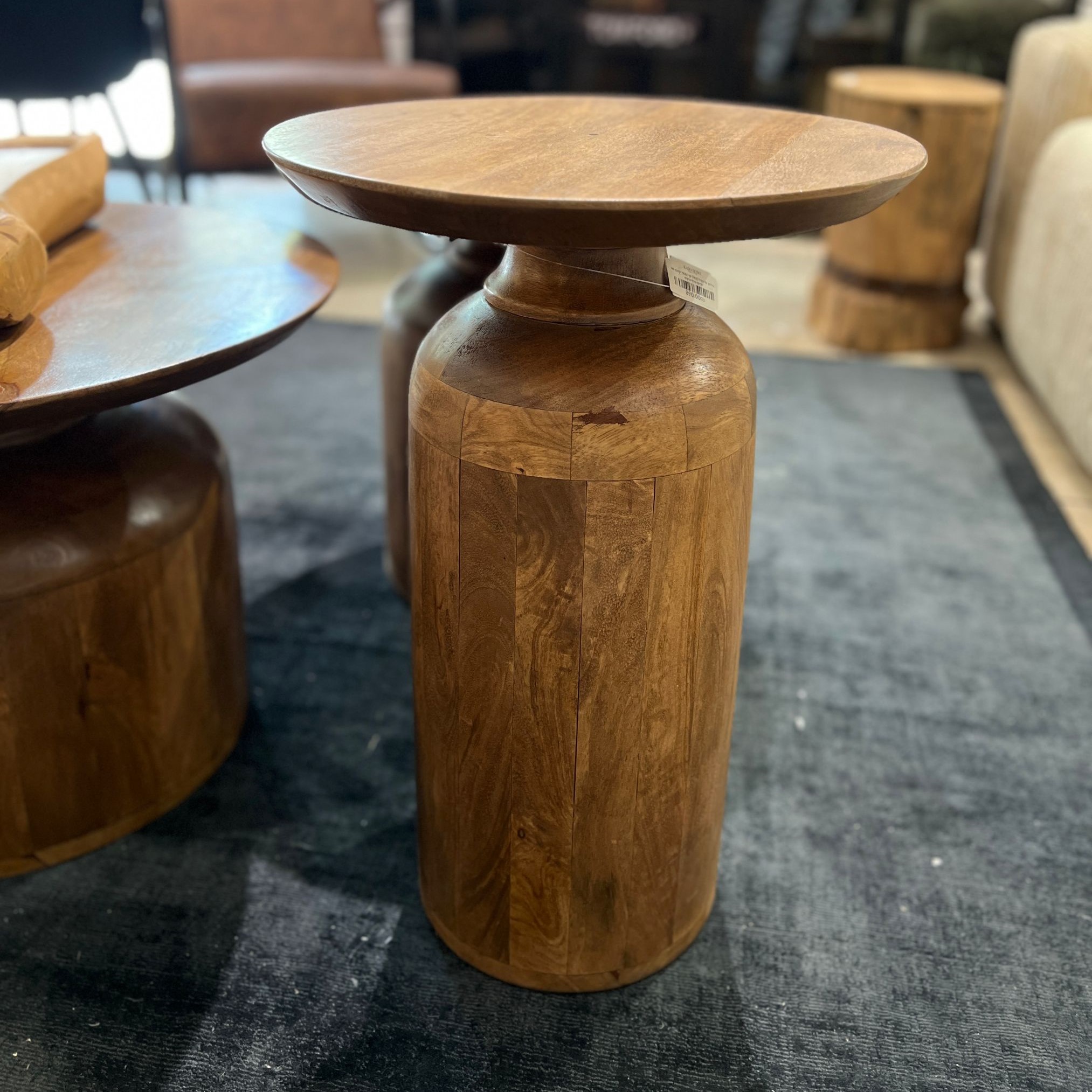 שולחן צד עגול עץ טבעי שולחן צד עגול עץ טבעי