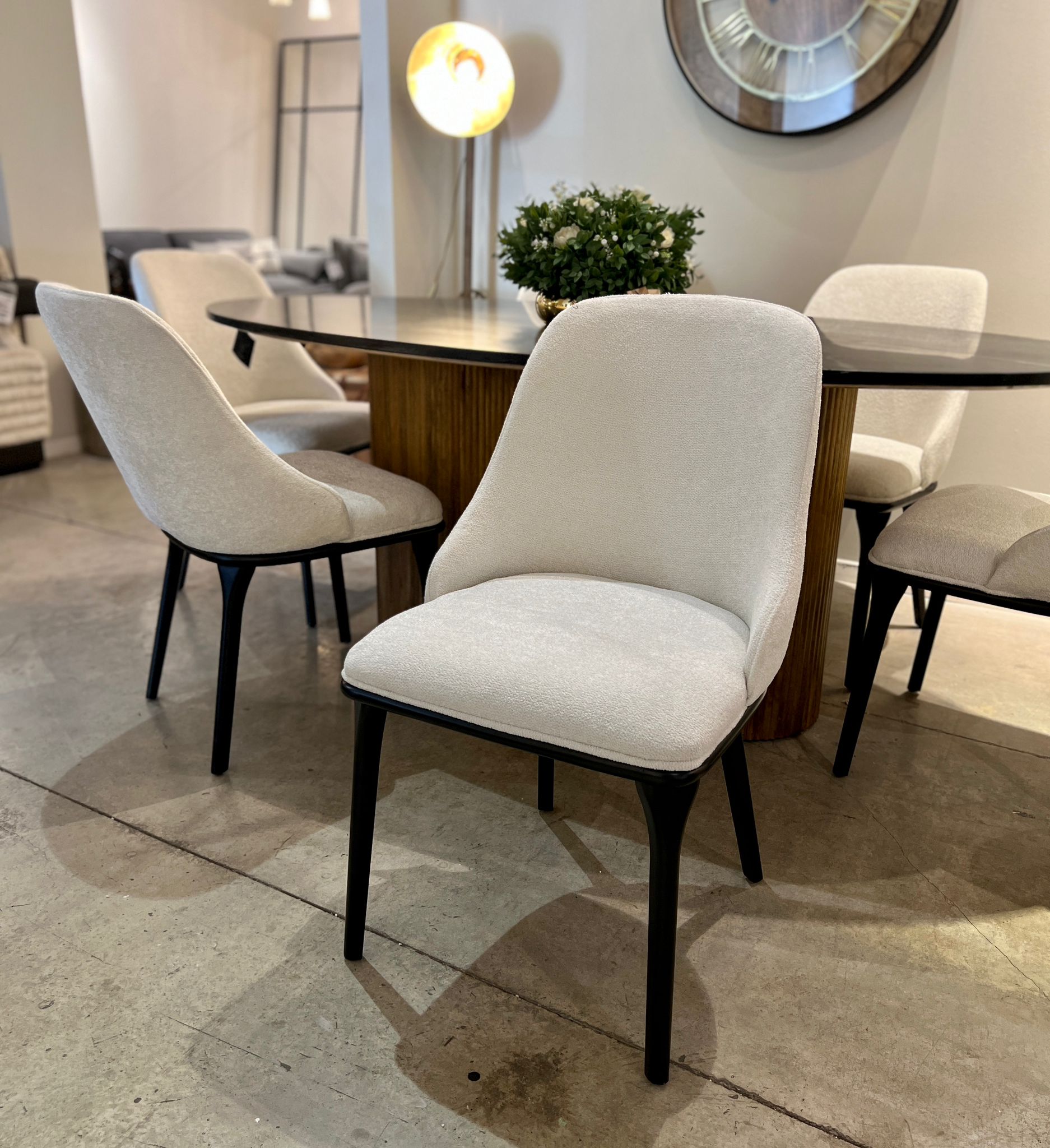 כיסא פינת אוכל מודרני דגם אסיה כיסא פינת אוכל מודרני דגם אסיה