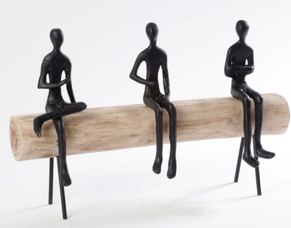 פסל שלשה חברים עץ גולי