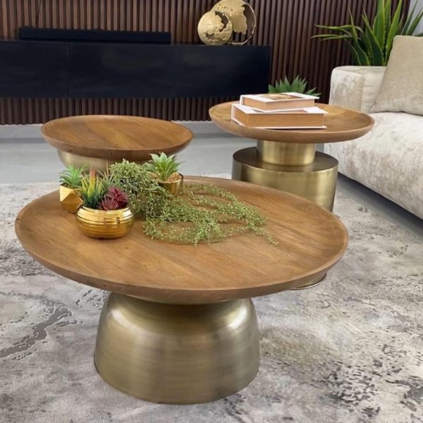 שולחנות קפה עץ טבעי בשילוב זהב