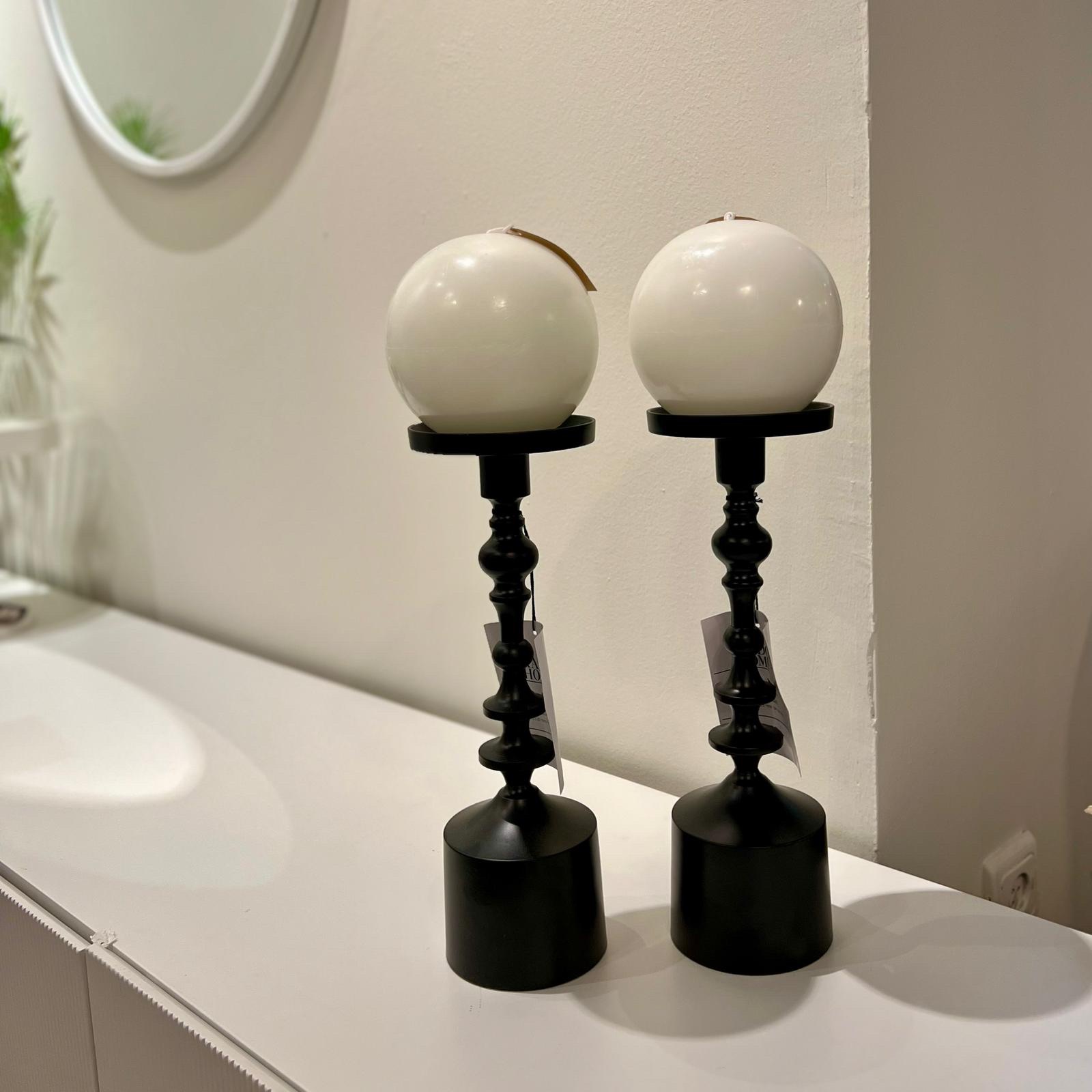 נר כדור עגול שמנת דגם איקו נר כדור עגול שמנת דגם איקו