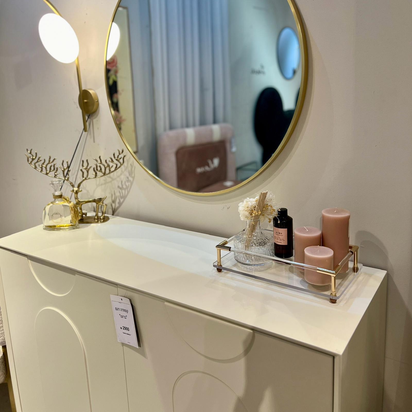 בקבוק מפיץ ריח פרחים לבנים דגם איקו בקבוק מפיץ ריח פרחים לבנים דגם איקו