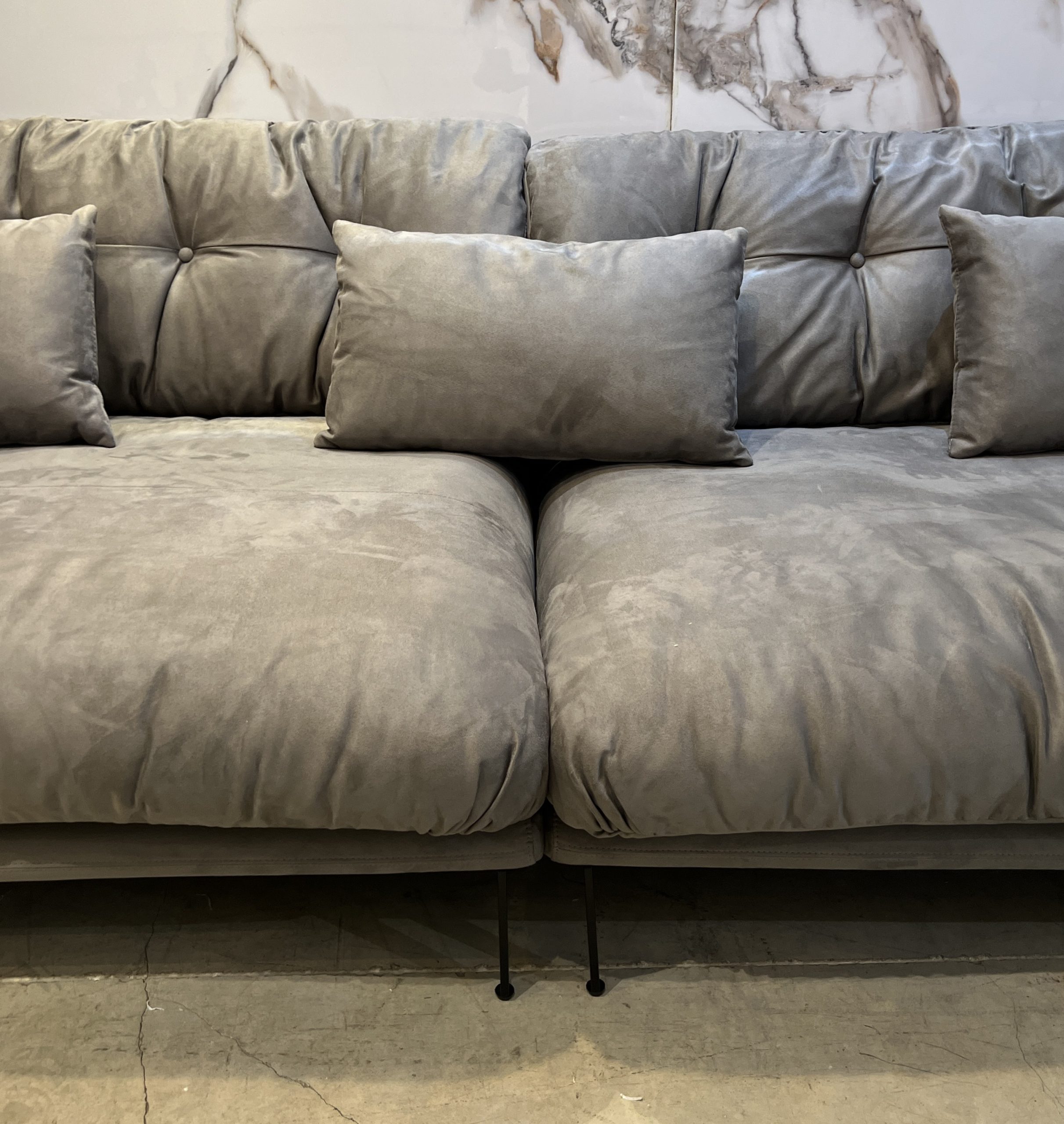 ספה דגם אופרה קימי גוון כהה מבצע מתצוגה! ספה דגם אופרה קימי גוון כהה מבצע מתצוגה!