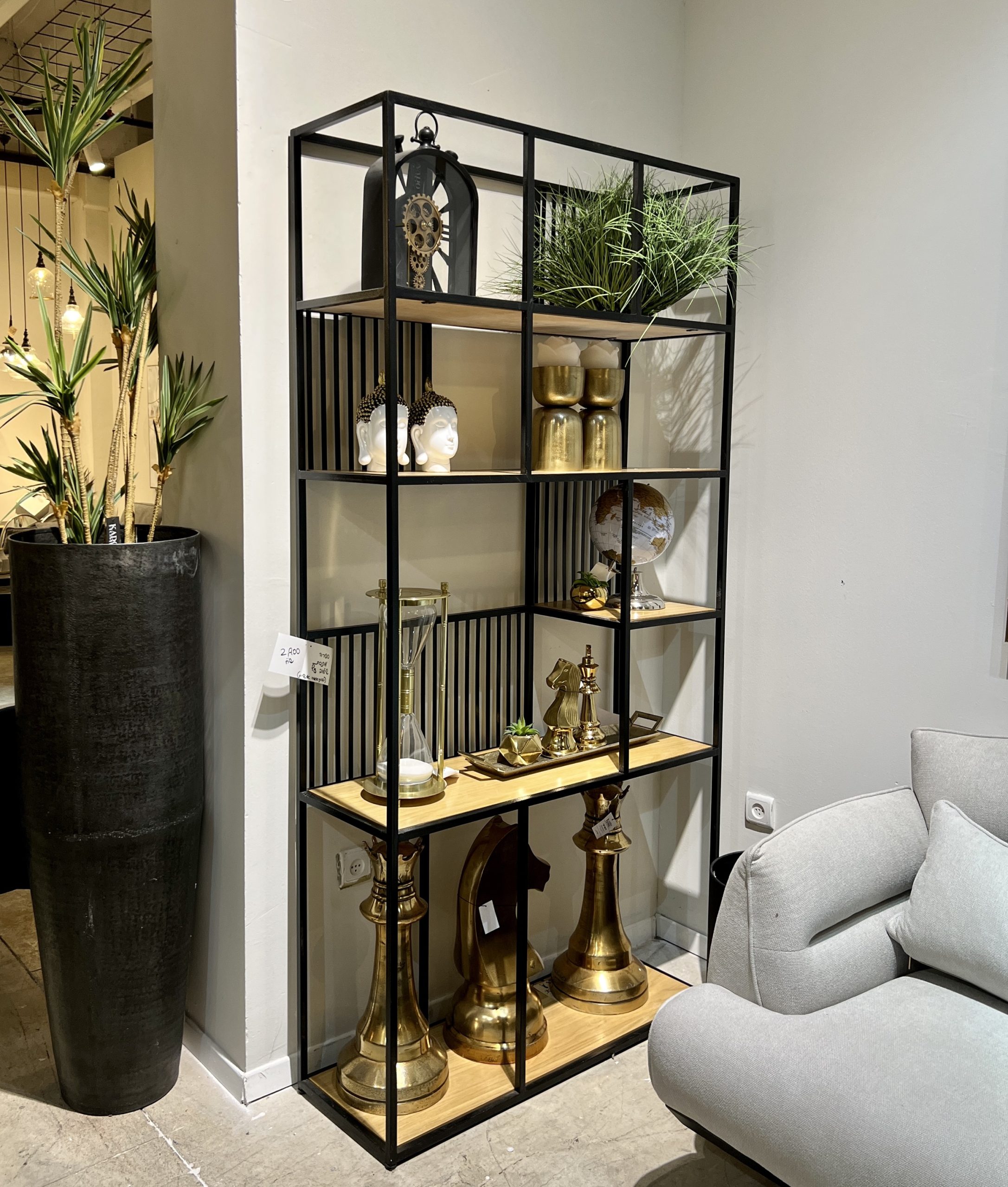 ספריה מתכת בשילוב עץ ספריה מתכת בשילוב עץ