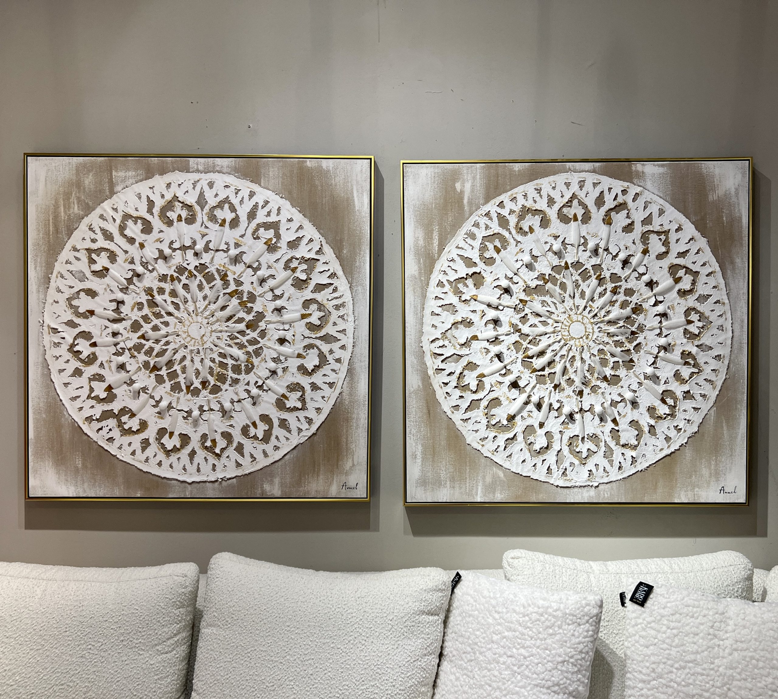 תמונת שמן נוצות בשילוב הדפסה אנאל עם מסגרת תמונת שמן נוצות בשילוב הדפסה אנאל עם מסגרת