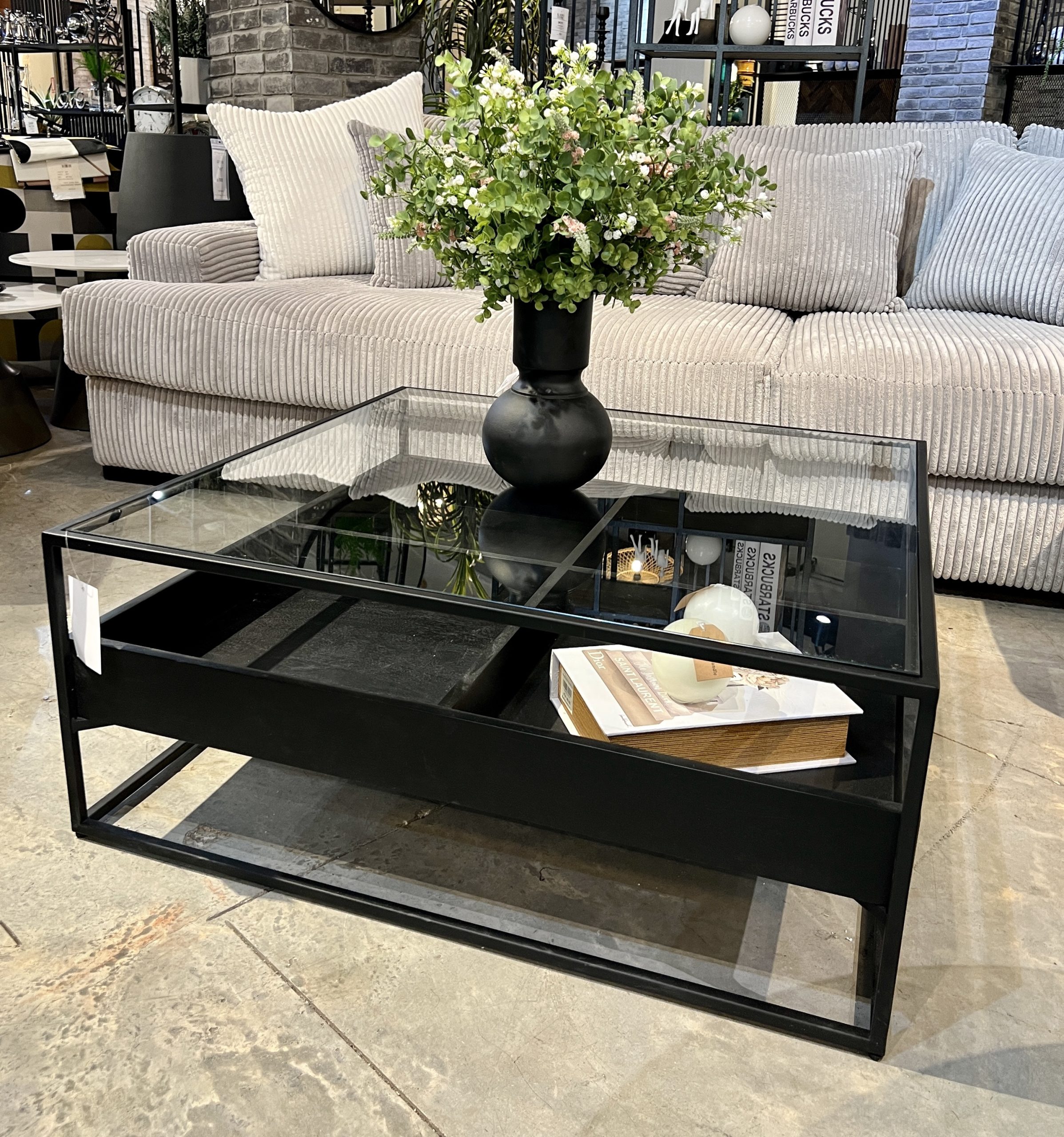 שולחן סלון ווד טריי עץ שחור מרובע דגם סוניל שולחן סלון ווד טריי עץ שחור מרובע דגם סוניל