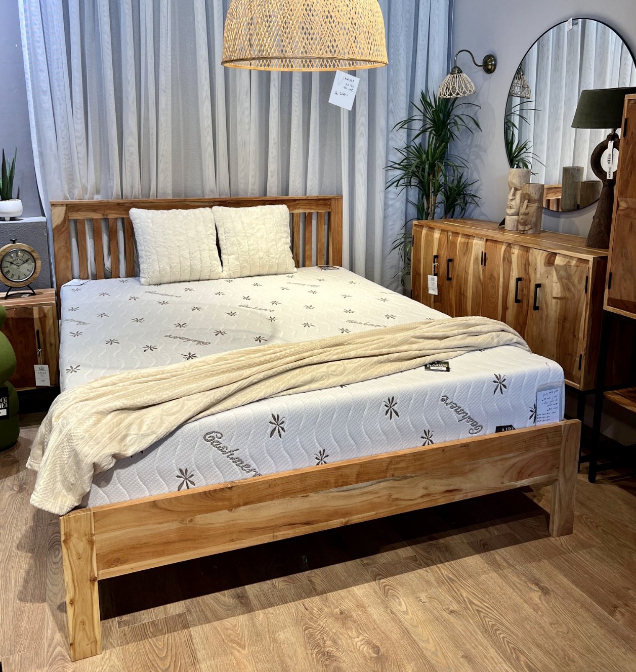 מיטה דגם פריז מיטה דגם פריז