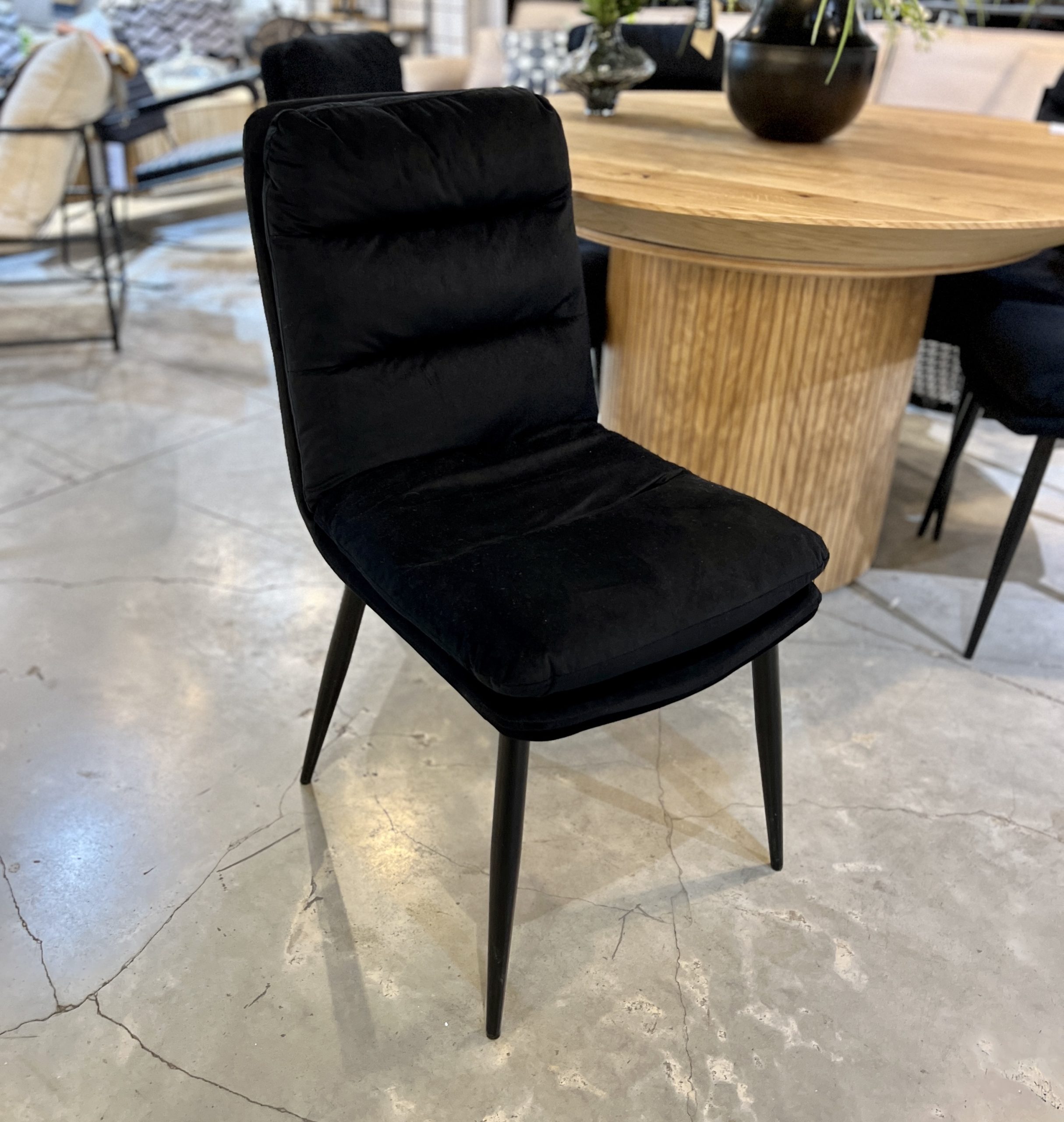 כיסא פינת אוכל מפנק מושב ומשענת כפולה דגם 8263 כיסא פינת אוכל מפנק מושב ומשענת כפולה דגם 8263