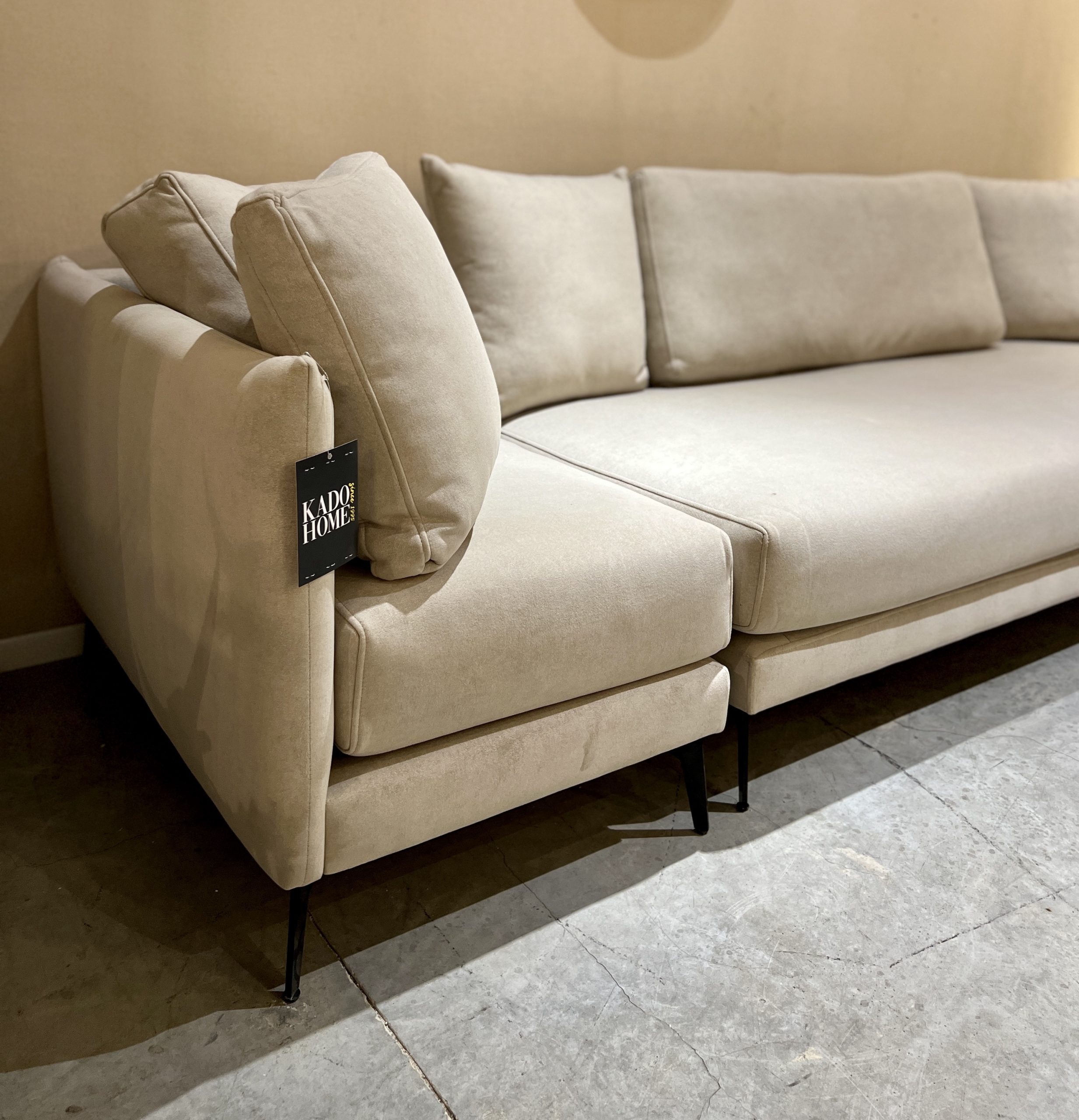 ספה אורבנית לסלון דגם קוביה ספה אורבנית לסלון דגם קוביה