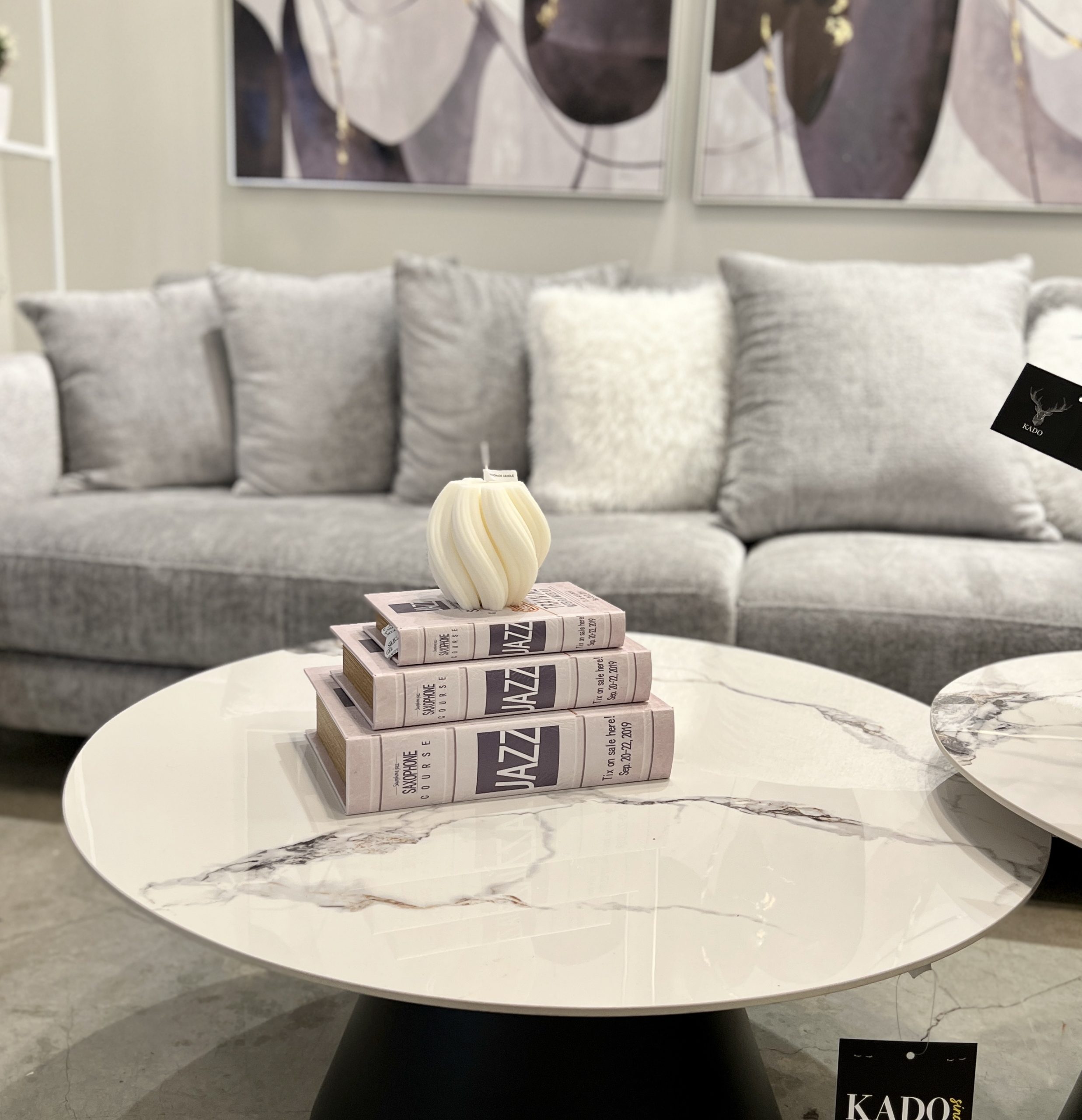 נר מלופף עגול שמנת דגם איקו נר מלופף עגול שמנת דגם איקו