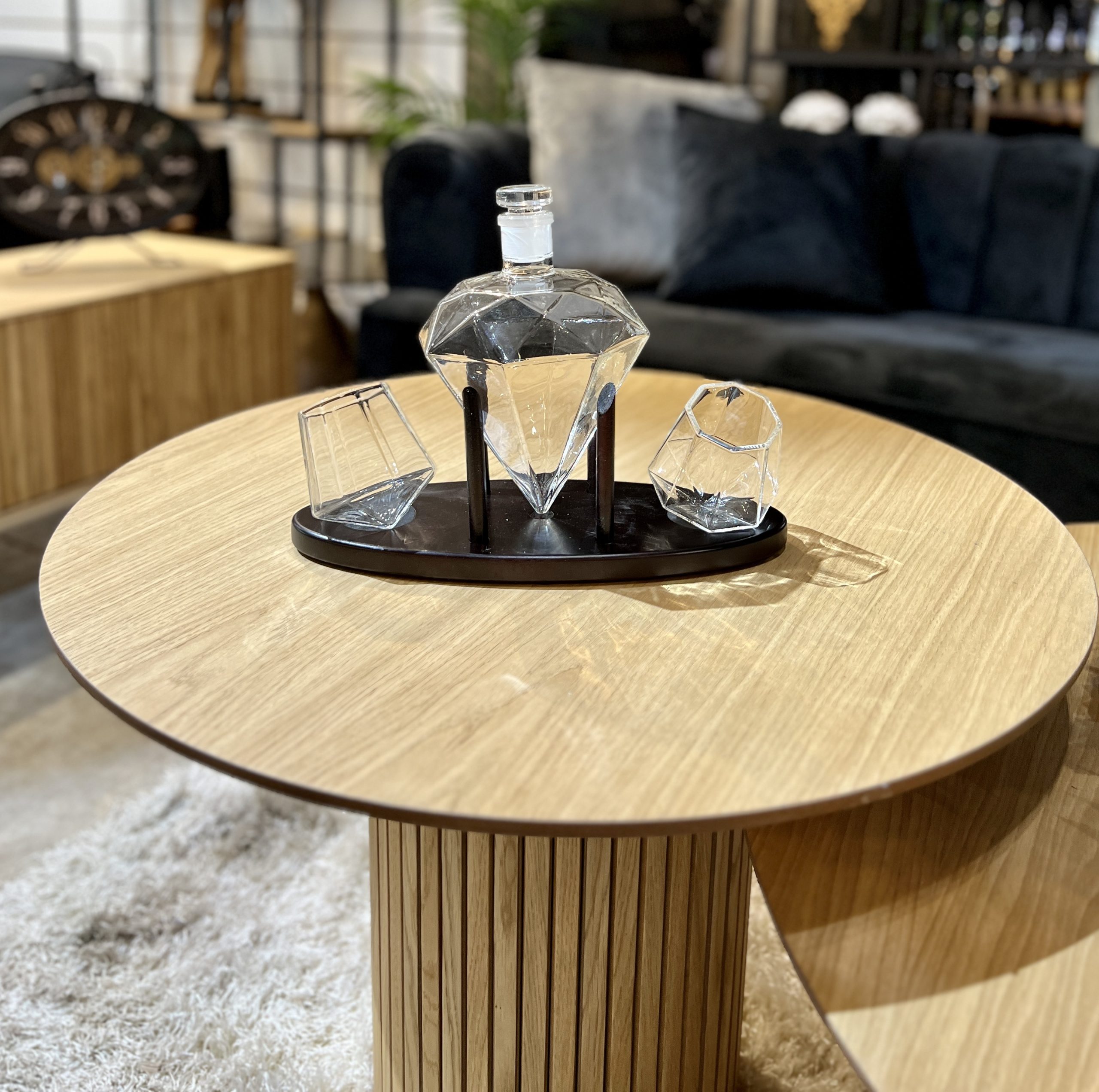 סט בר דיקנטר יהלום כוסות עגולים דגם איקו סט בר דיקנטר יהלום כוסות עגולים דגם איקו