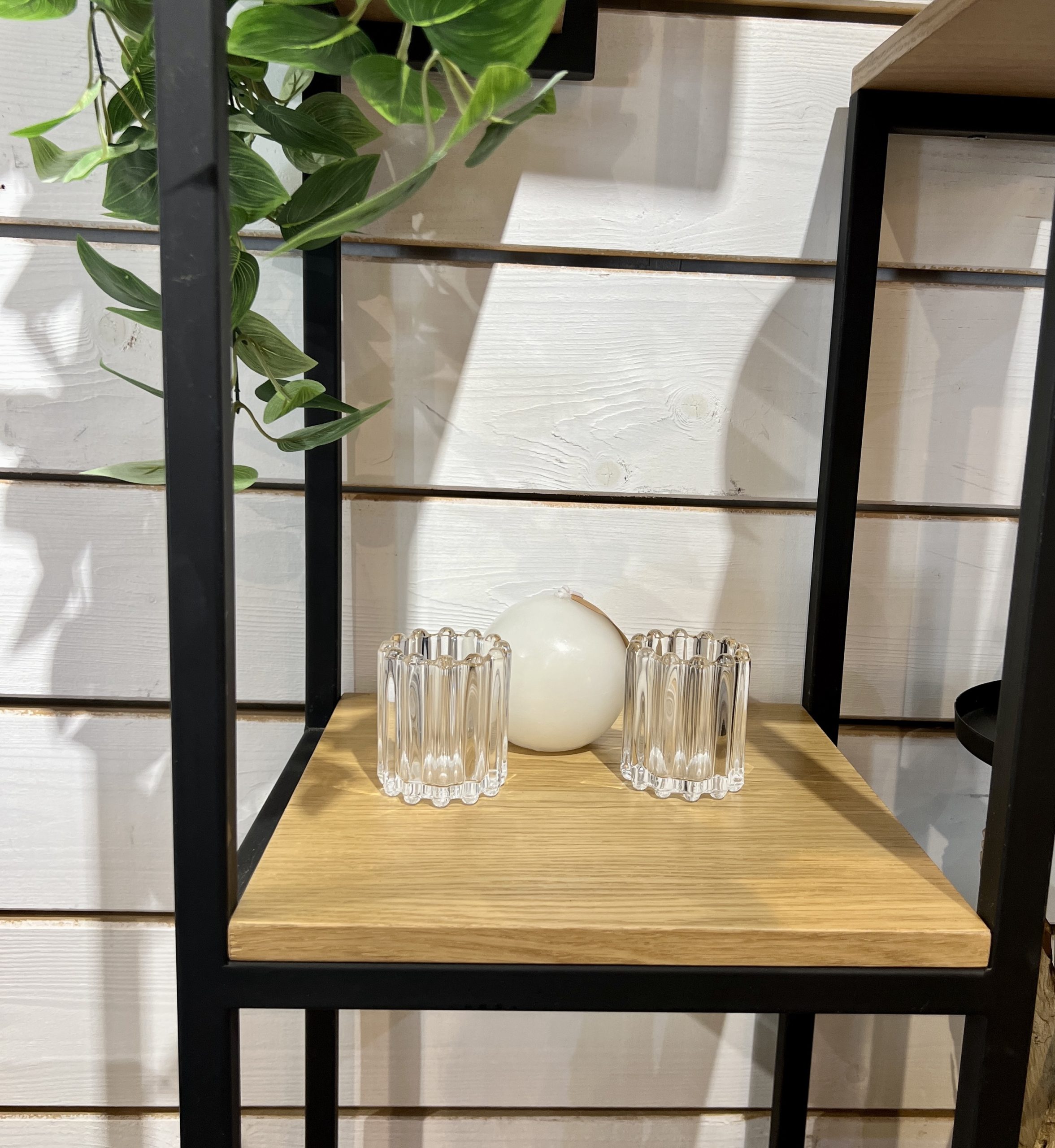 פמוט זכוכית פסים מיני כוס דגם איקו פמוט זכוכית פסים מיני כוס דגם איקו