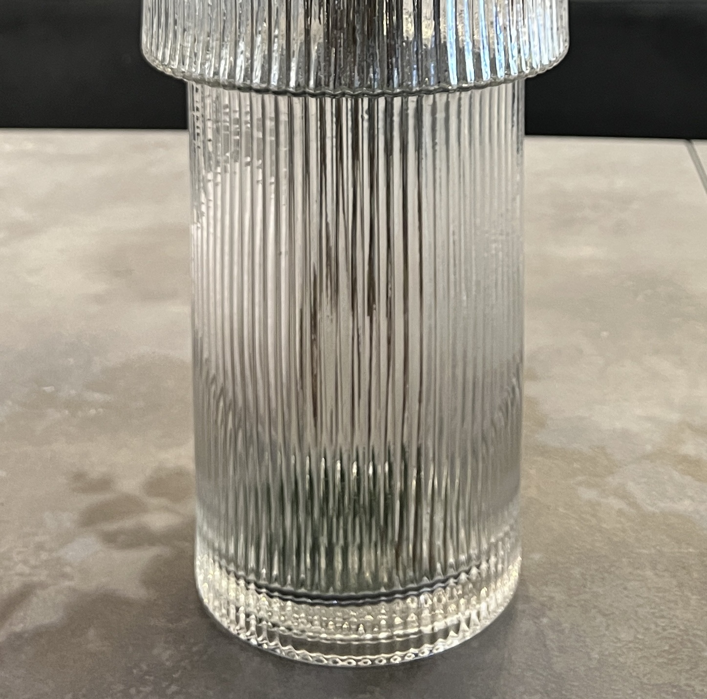 כד זכוכית פסים גבוה פיה רחבה דגם איקו