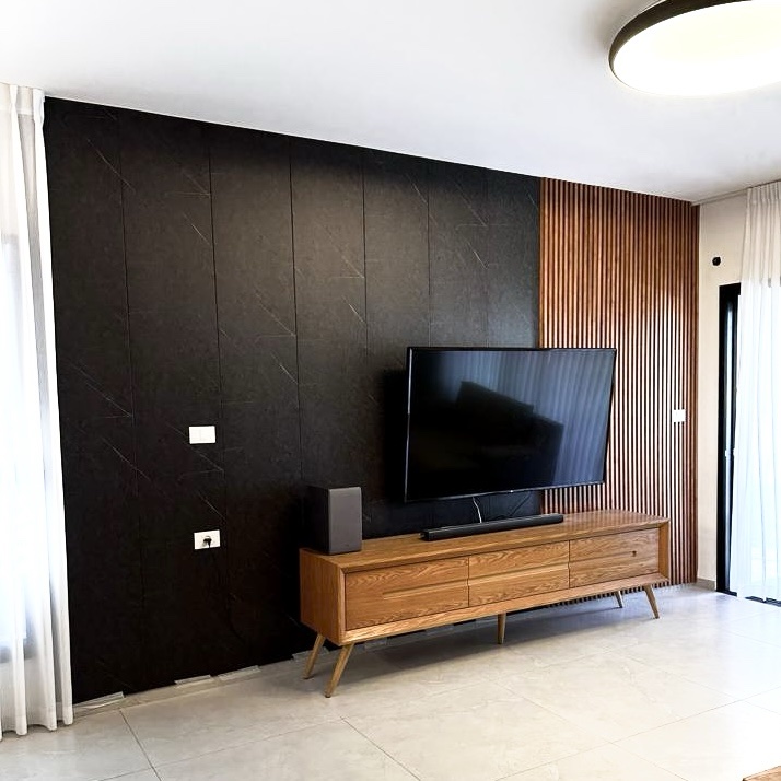 חיפוי קיר דמוי שיש שחור פולימרי חיפוי קיר דמוי שיש שחור פולימרי