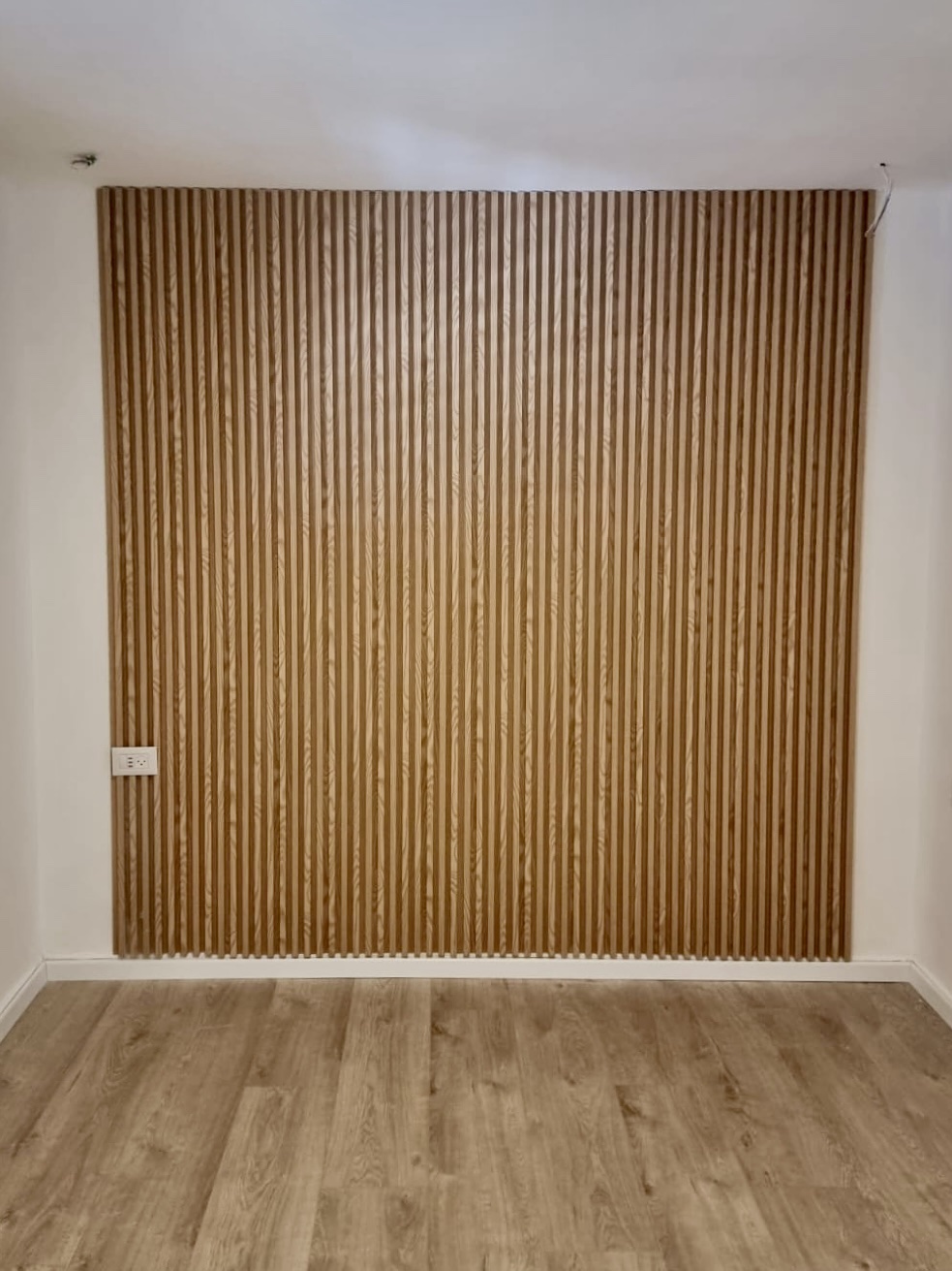 חיפוי קיר פסים פולימרי אלון כהה photo number 6