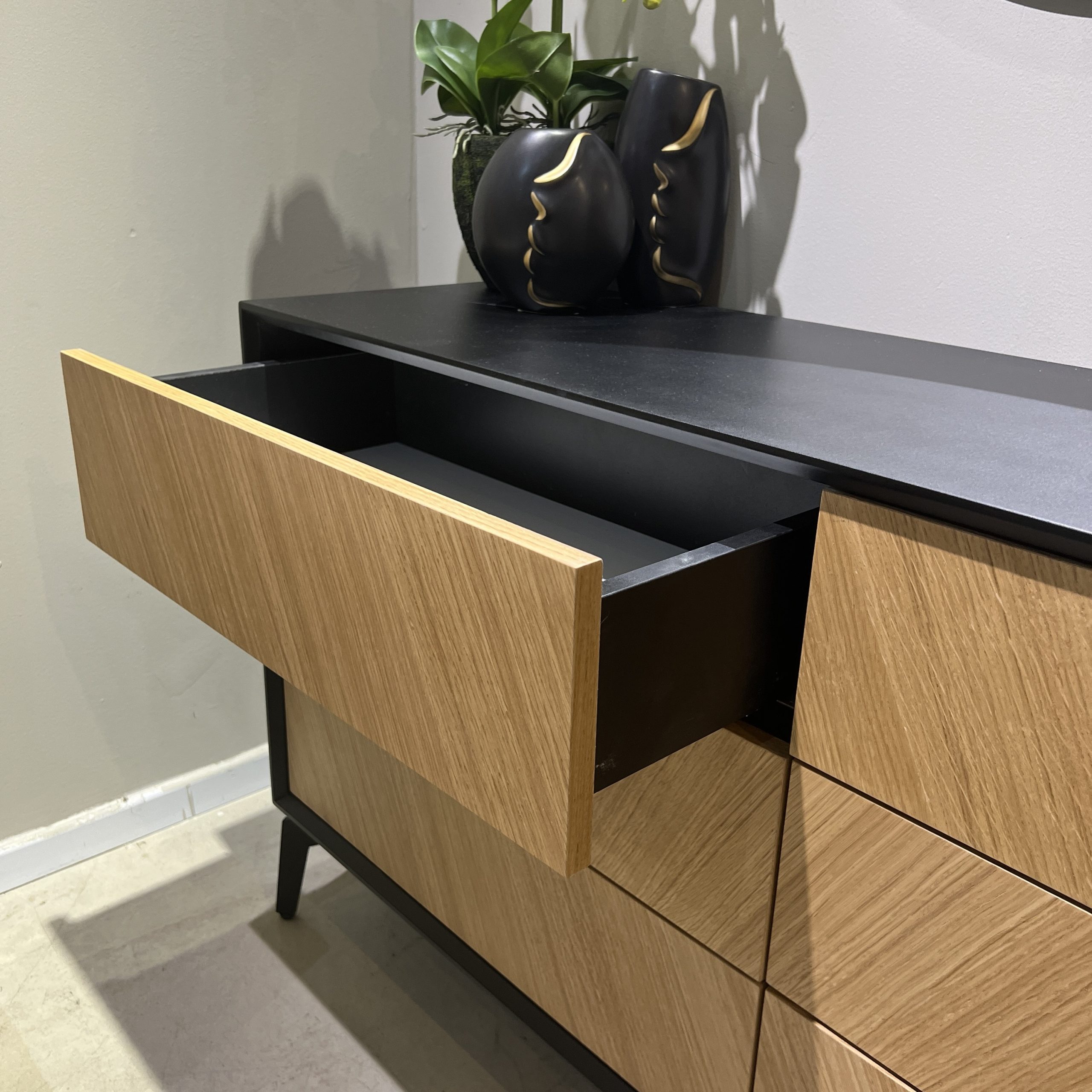 קומודה דגם מרלין קומודה דגם מרלין