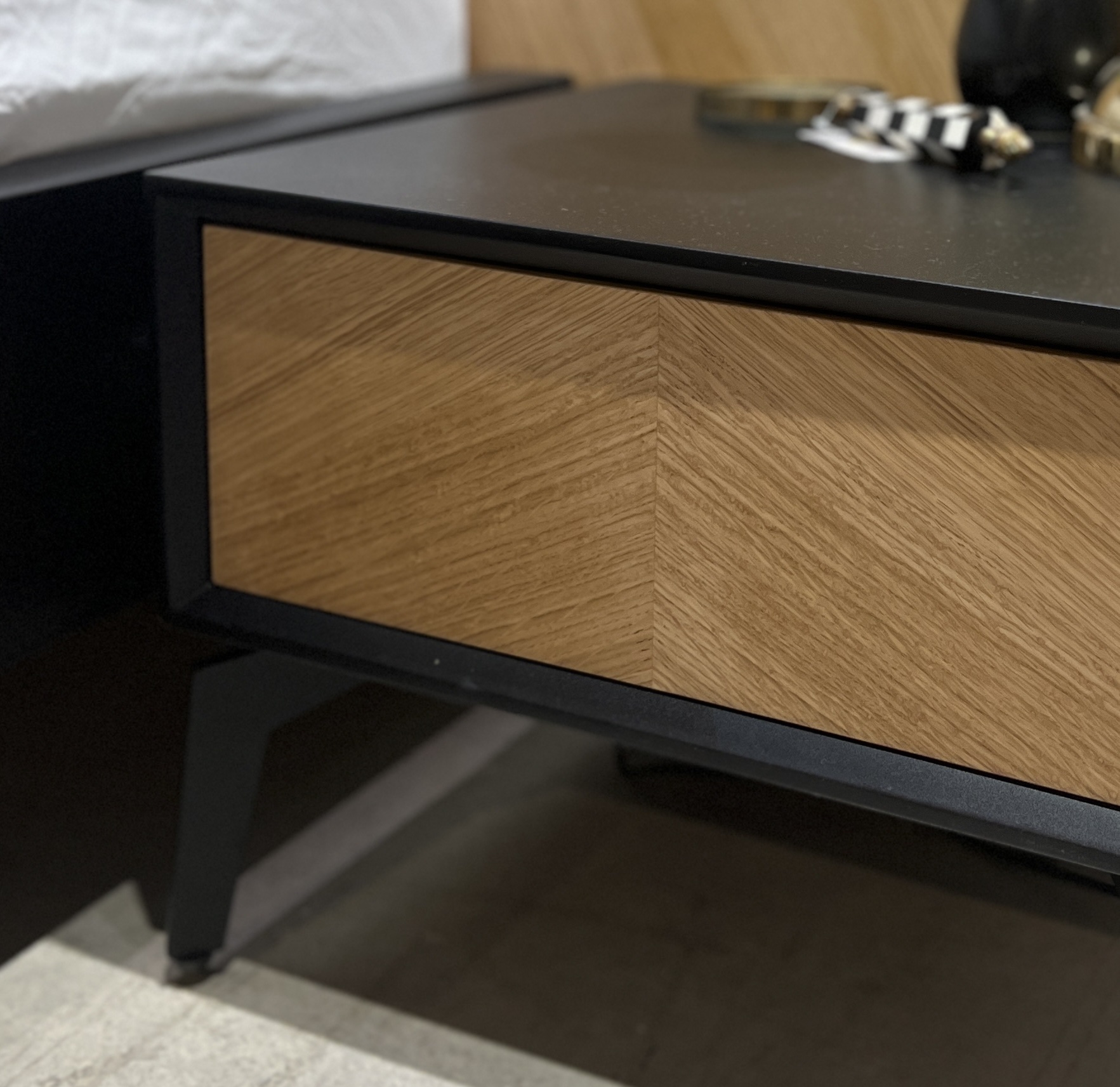 שידת צד דגם מרלין שידת צד דגם מרלין