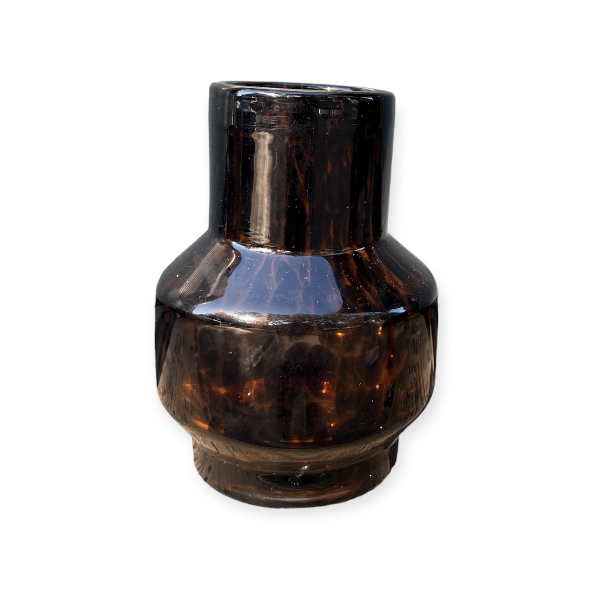 כד זכוכית לאופרד חום מעוצב נמוך דגם אליס כד זכוכית לאופרד חום מעוצב נמוך דגם אליס