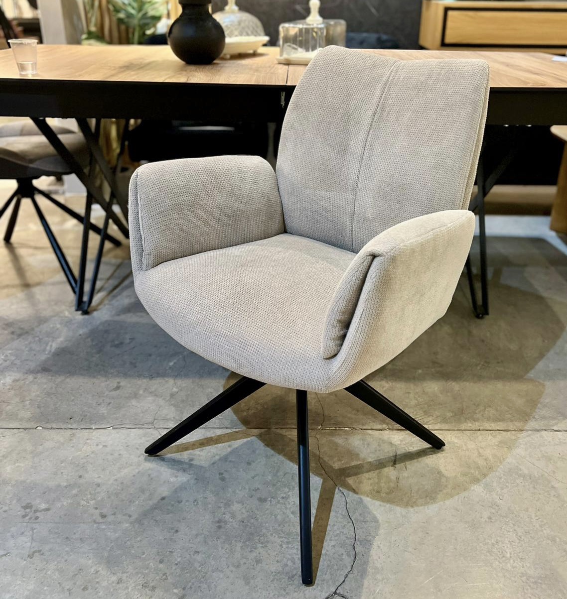 כיסא מעוצב ומפנק דגם קנקון כיסא מעוצב ומפנק דגם קנקון