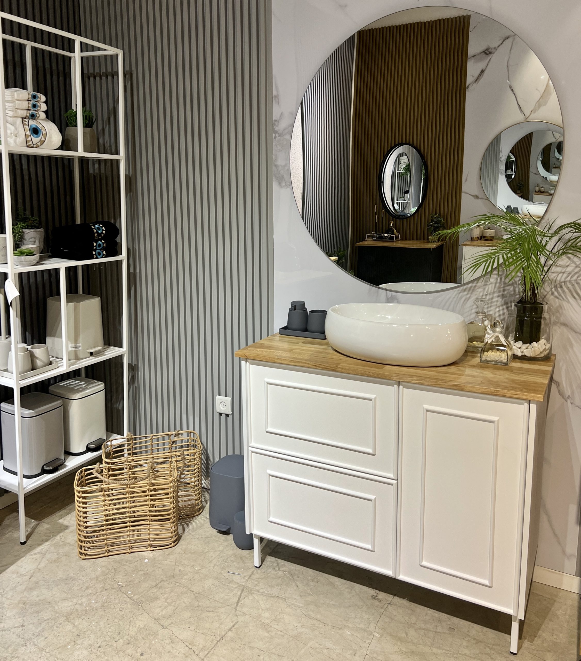 ארונית אמבטיה דגם מיקונוס ארונית אמבטיה דגם מיקונוס