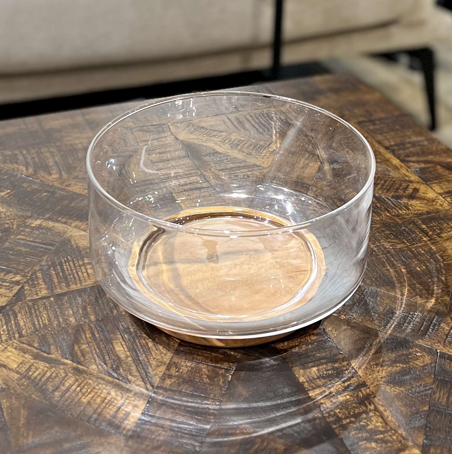קערה זכוכית בסיס עץ גדולה עמוקה דגם אליס קערה זכוכית בסיס עץ גדולה עמוקה דגם אליס