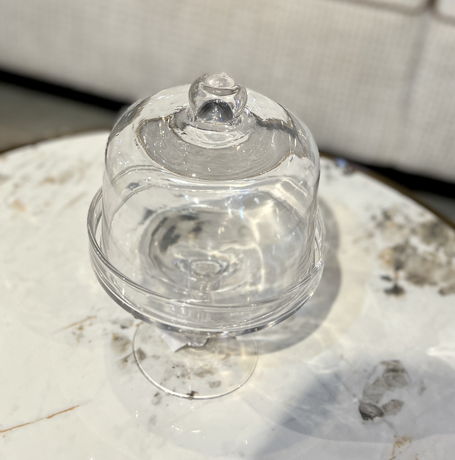 כלי זכוכית עוגיות על רגל עם פעמון דגם איקו כלי זכוכית עוגיות על רגל עם פעמון דגם איקו