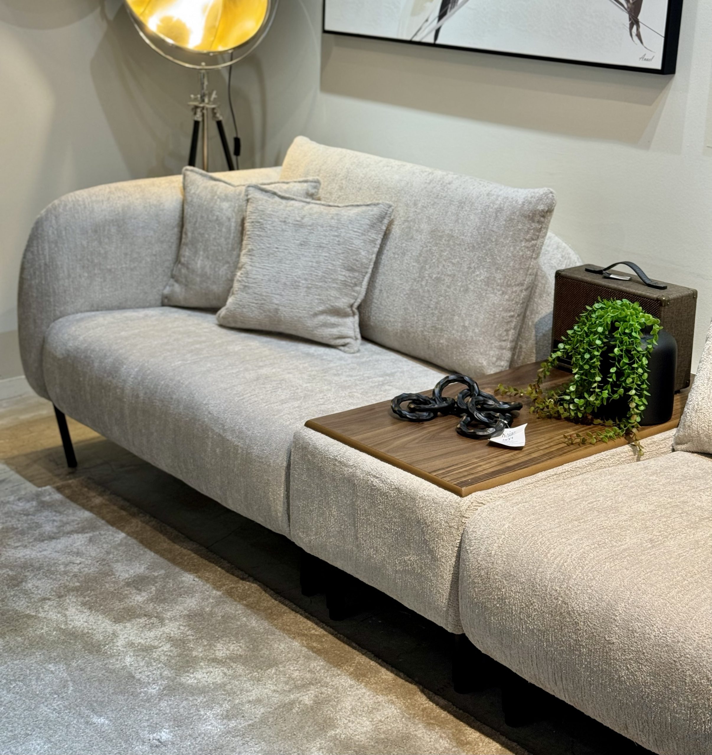 ספה מודרנית דגם ג’וקר ספה מודרנית דגם ג’וקר