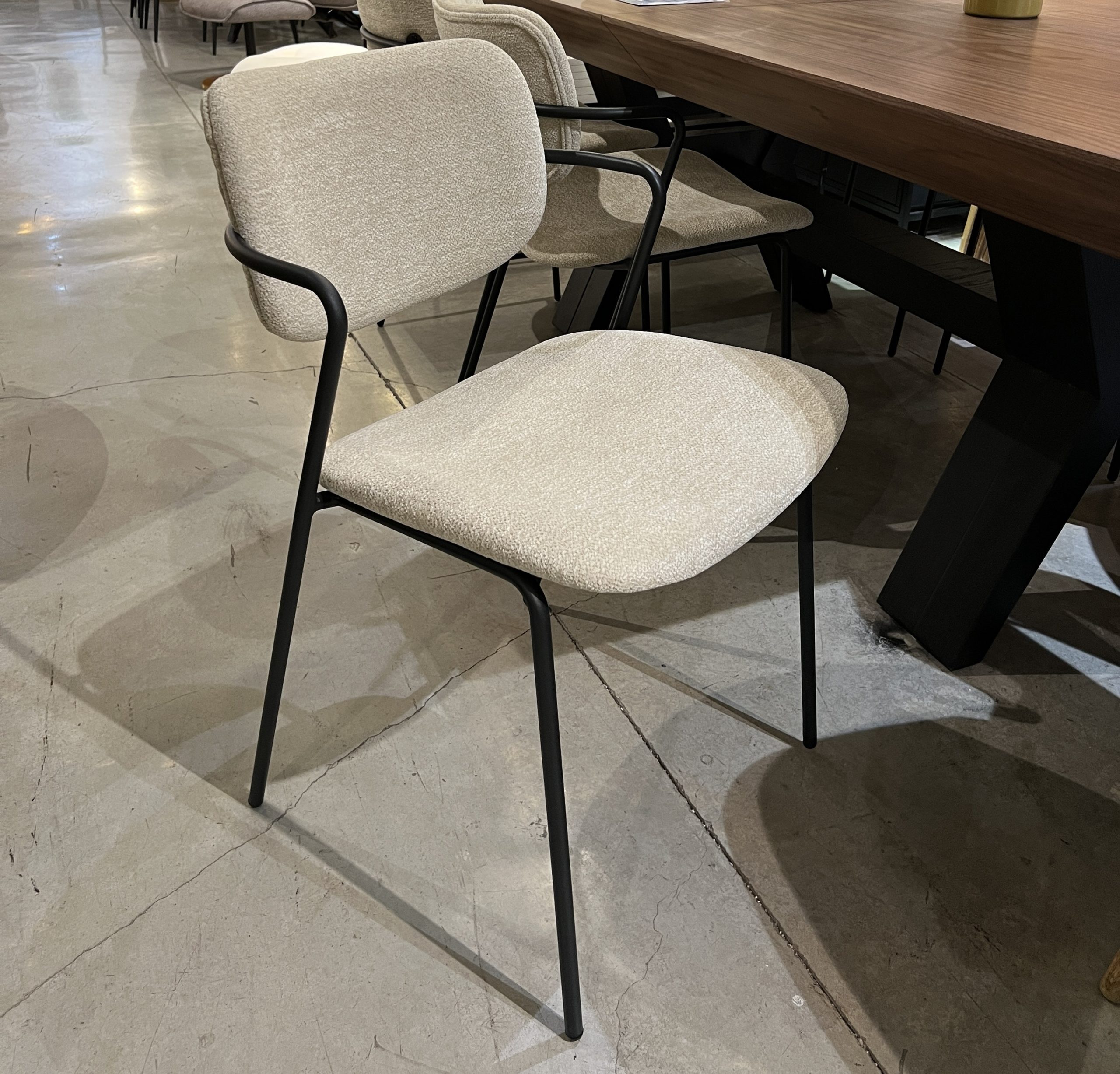 כיסא פינת אוכל יוקרתי דגם קלוד כיסא פינת אוכל יוקרתי דגם קלוד