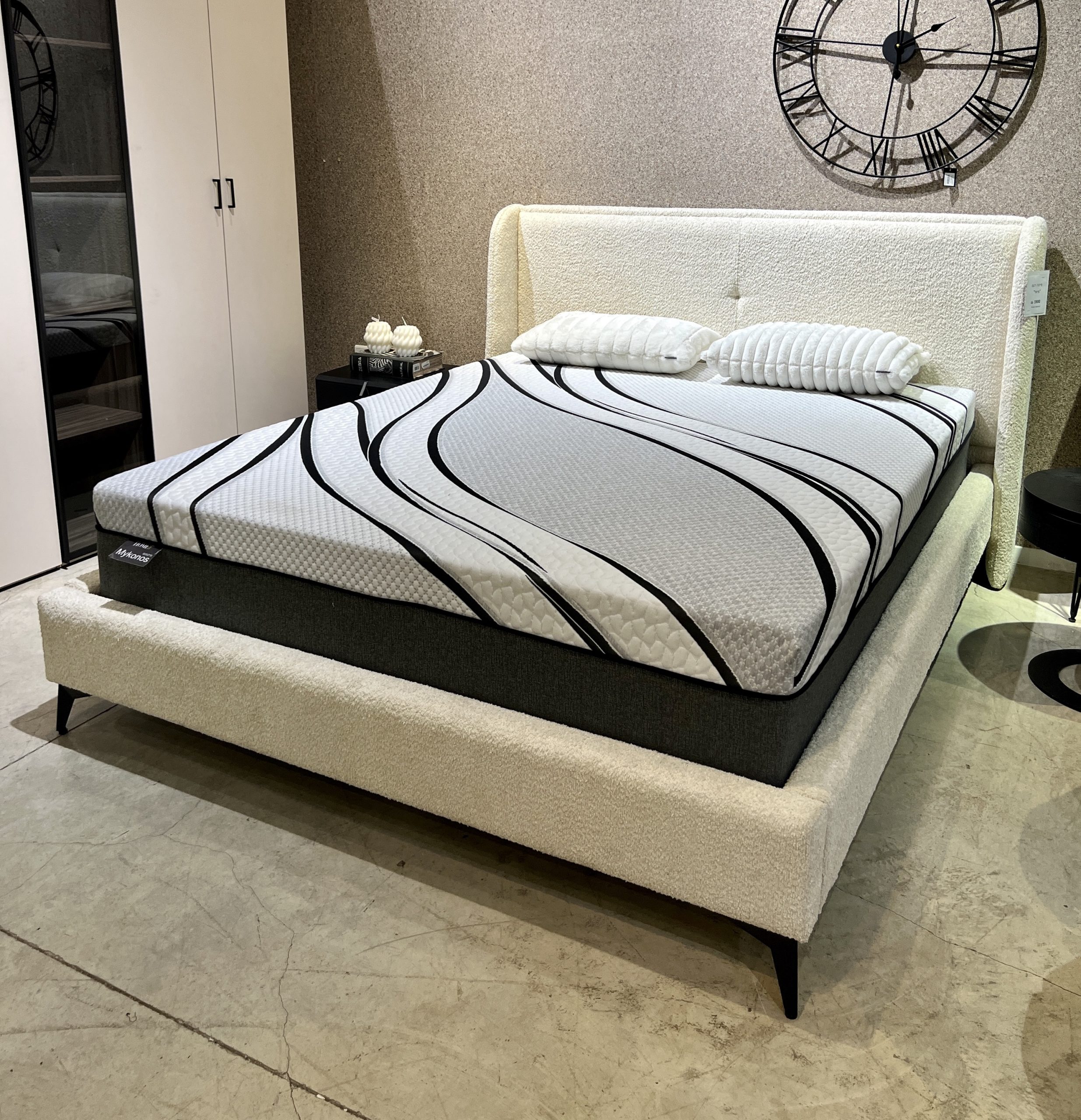 מיטה מעוצבת דגם מיאל מיטה מעוצבת דגם מיאל