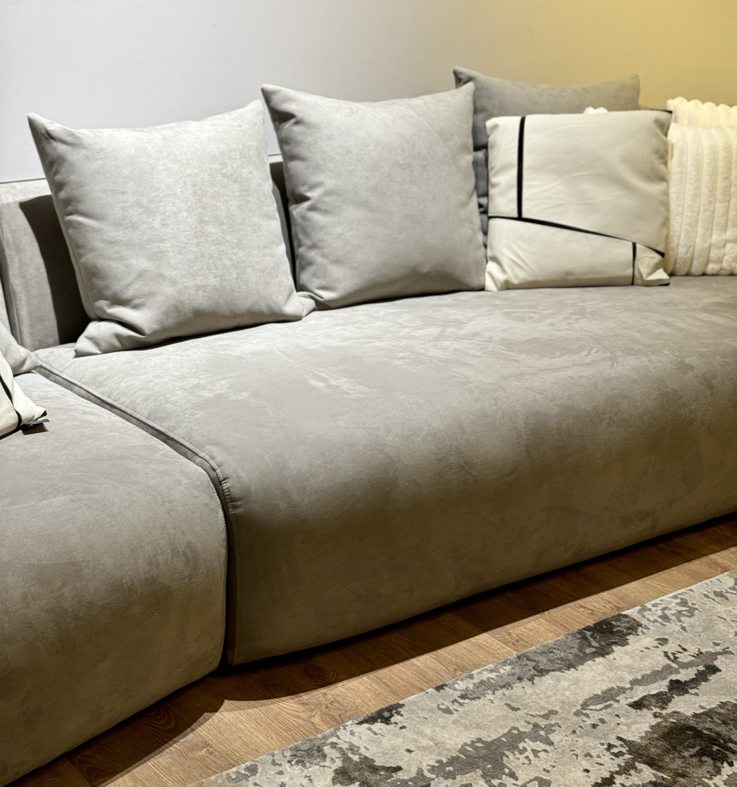 ספה מודרנית דגם קרולינה ספה מודרנית דגם קרולינה