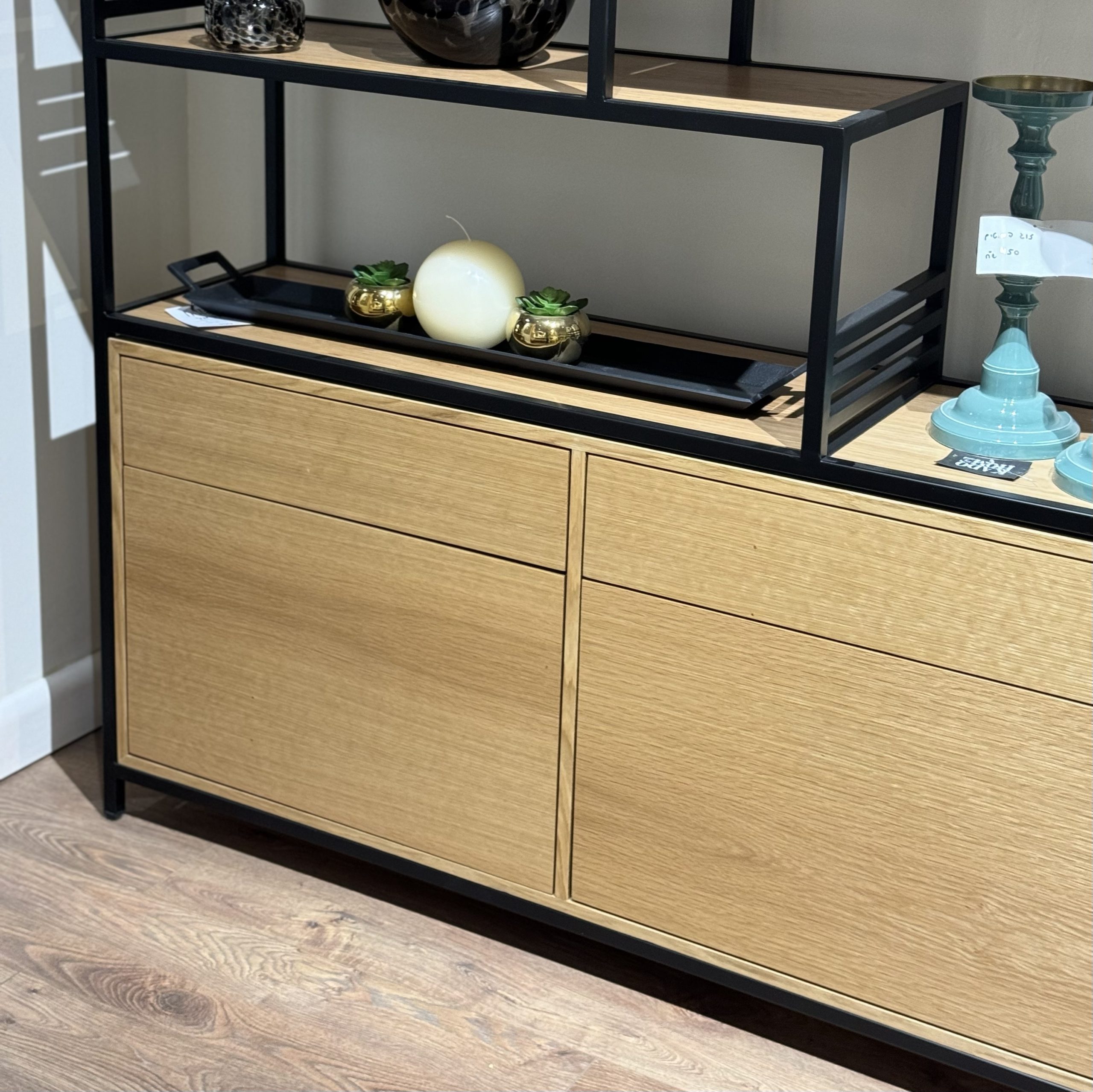 יחידת מדפים דגם סיישל יחידת מדפים דגם סיישל